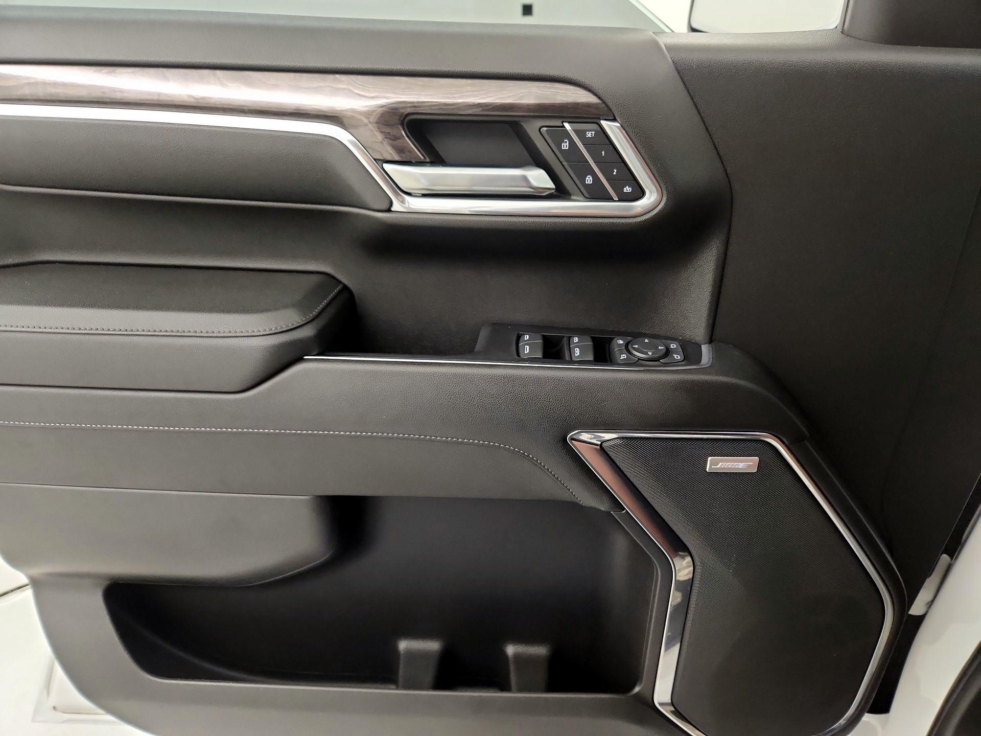 Thumbnail: 2023 Chevrolet Silverado 1500 - 12