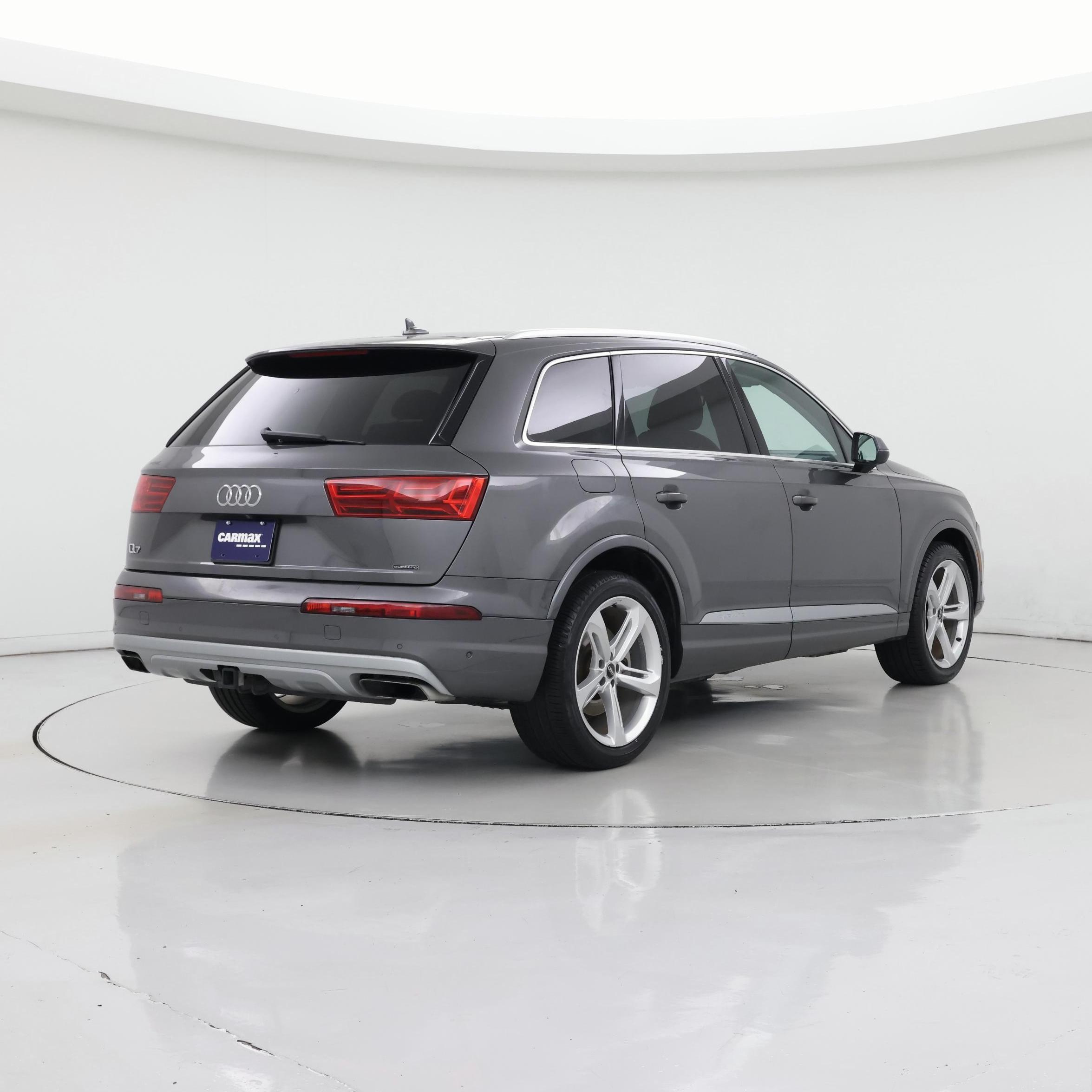 Thumbnail: 2019 Audi Q7 - 8