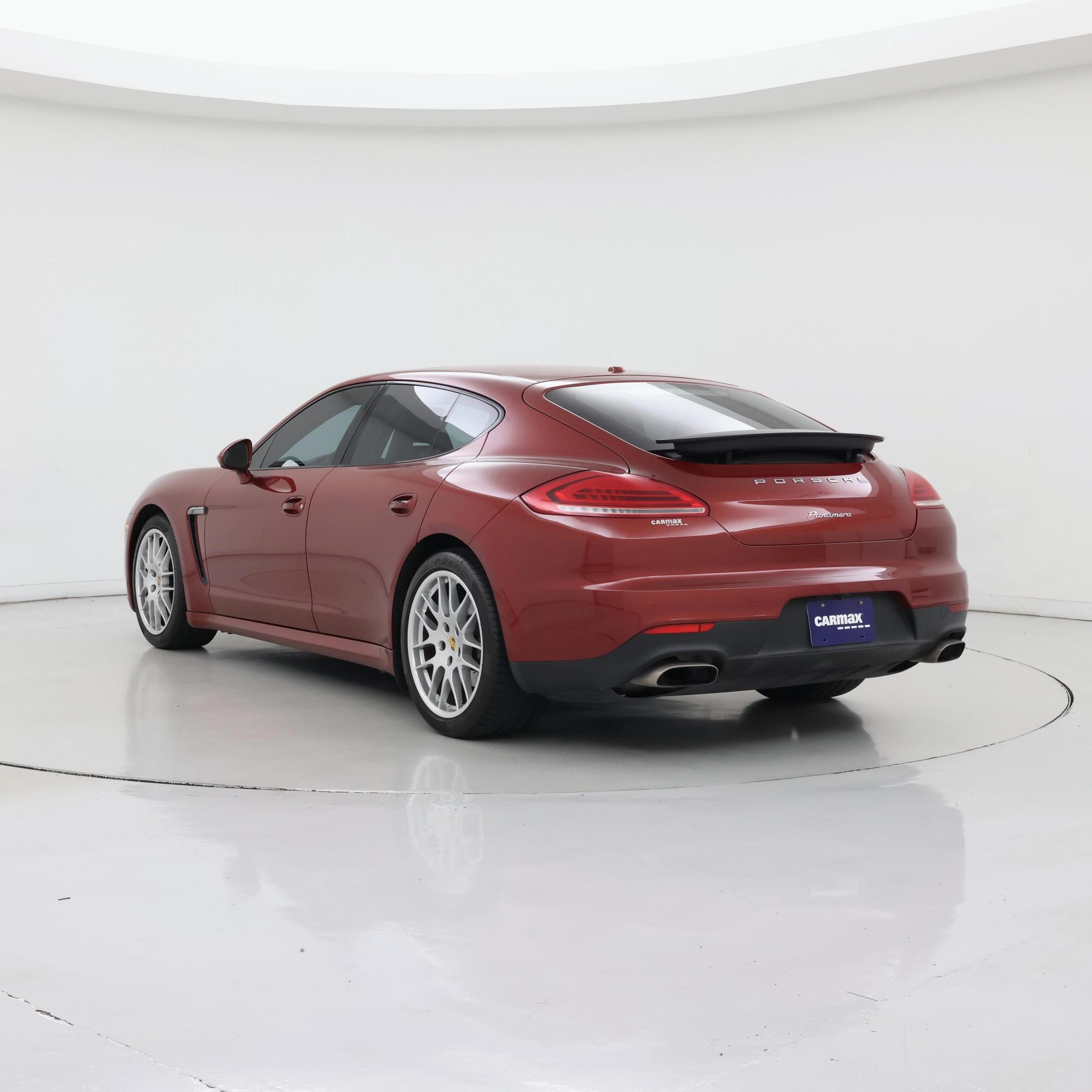 Thumbnail: 2016 Porsche Panamera - 2