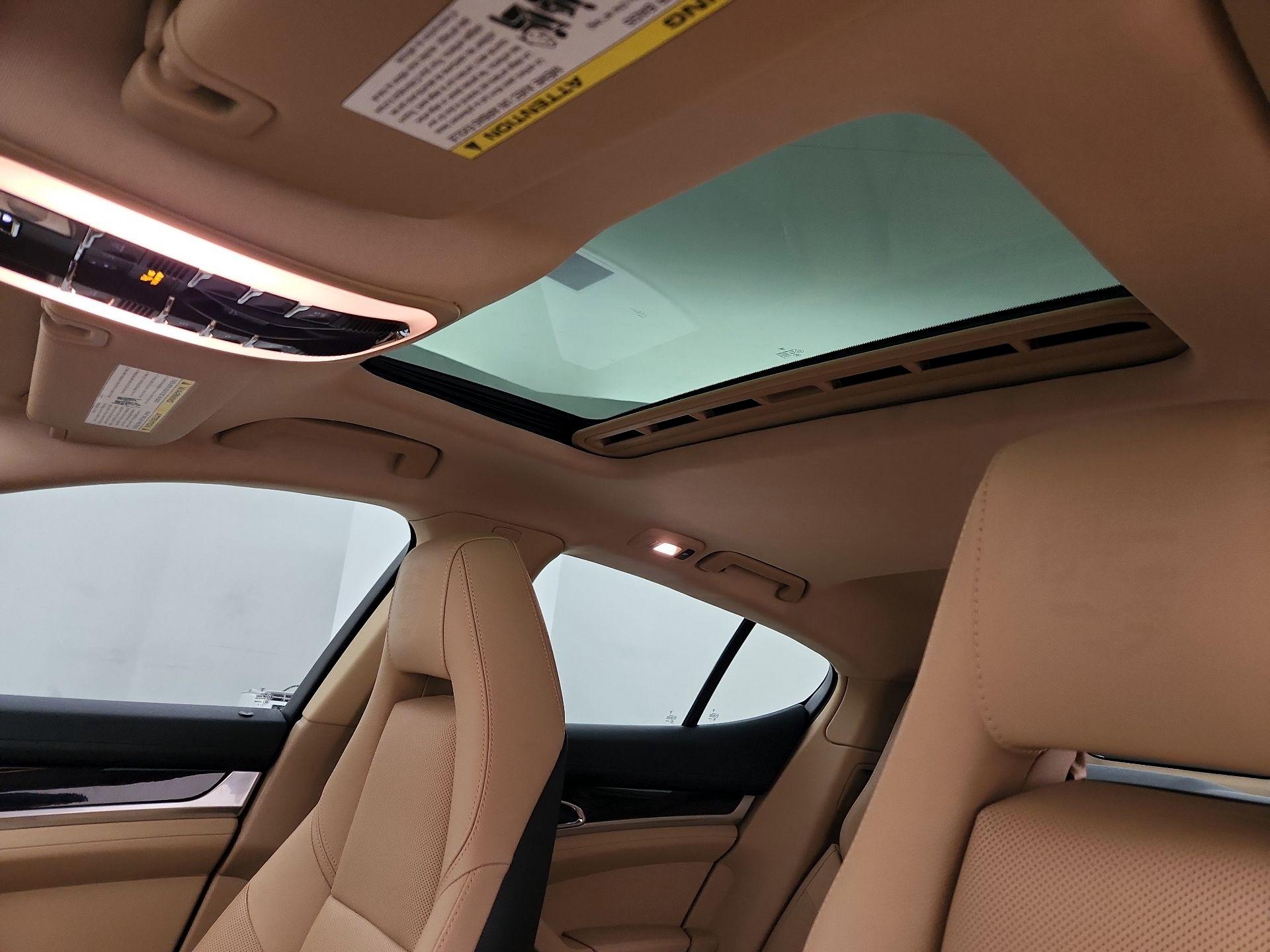 Thumbnail: 2016 Porsche Panamera - 20