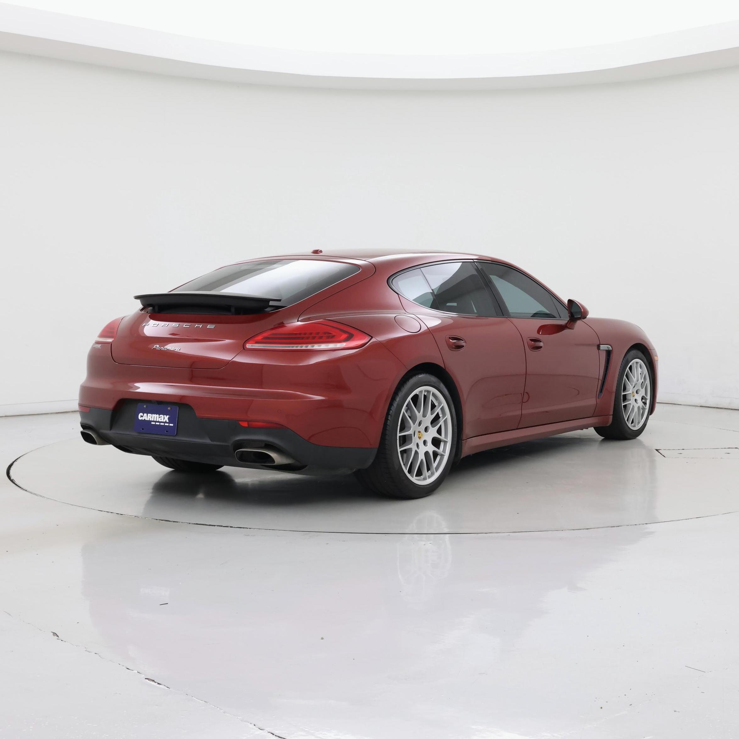 Thumbnail: 2016 Porsche Panamera - 8