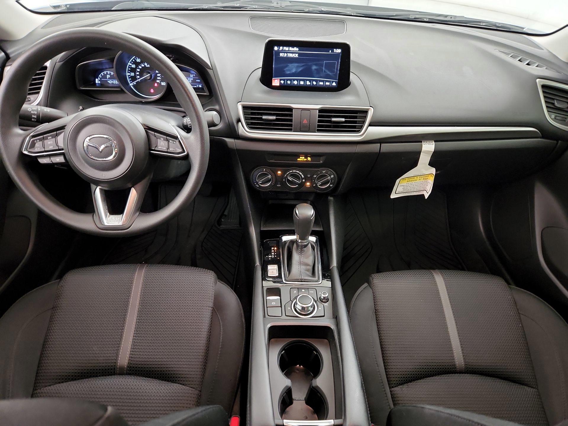 Thumbnail: 2017 Mazda Mazda3 - 9