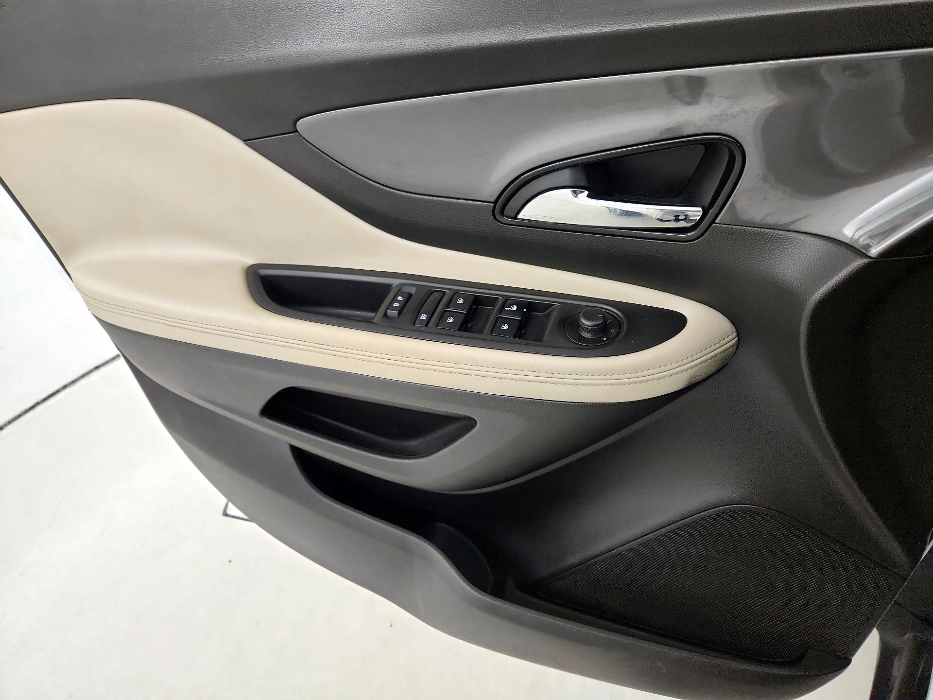 Thumbnail: 2018 Buick Encore - 12