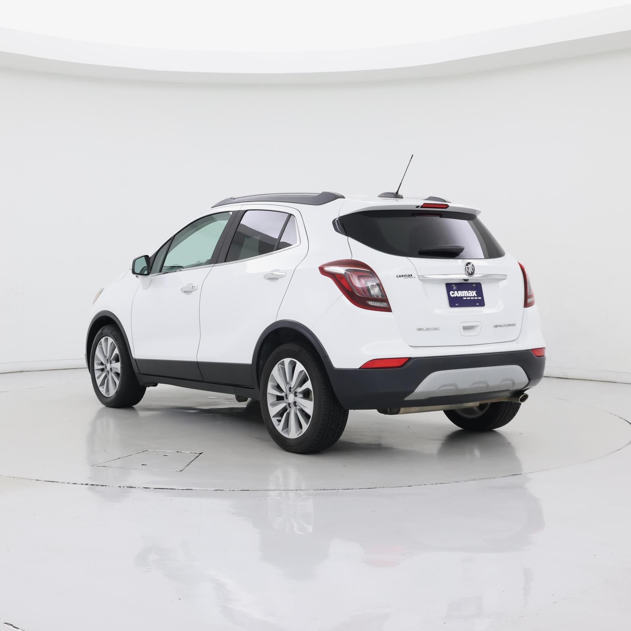Thumbnail: 2018 Buick Encore - 2