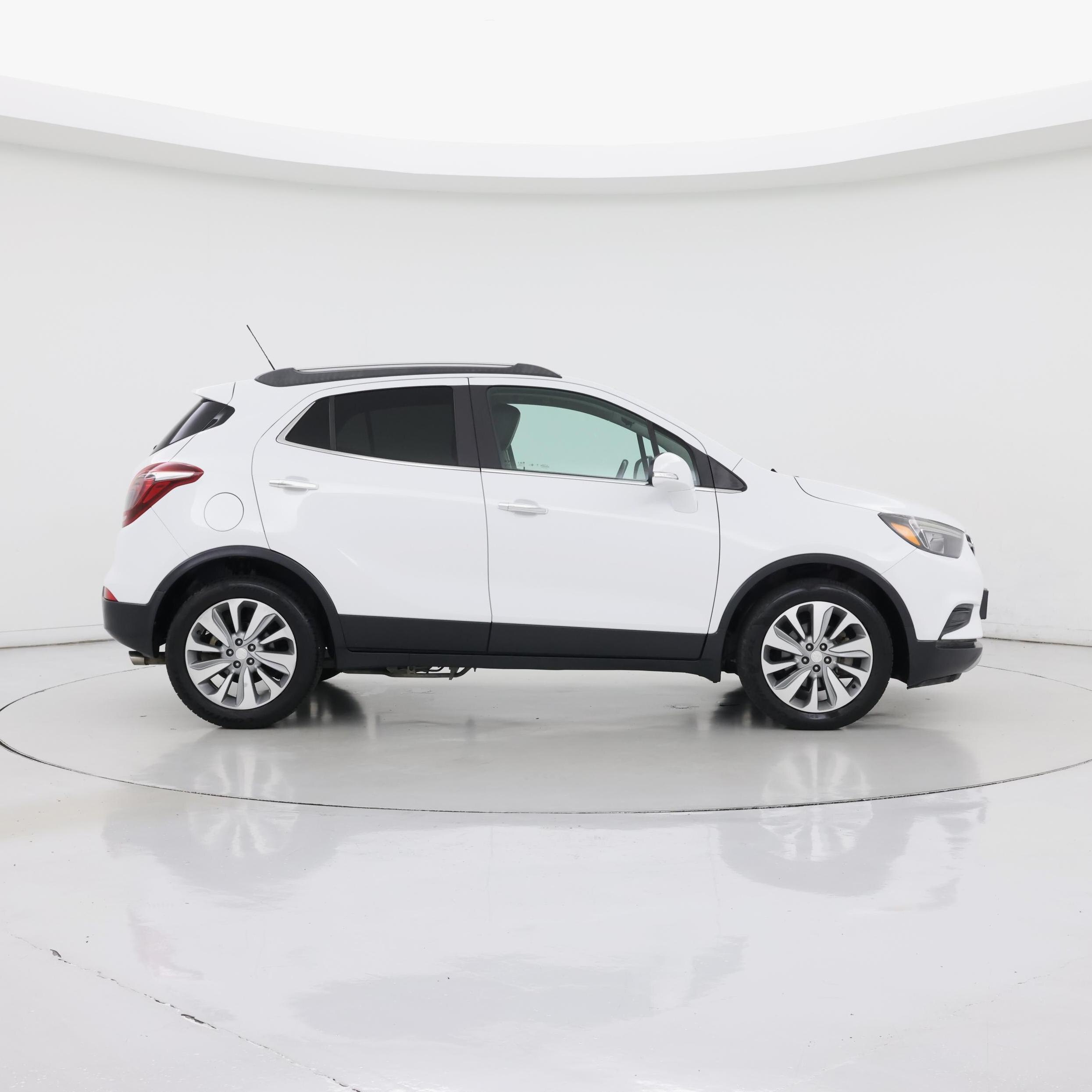 Thumbnail: 2018 Buick Encore - 7