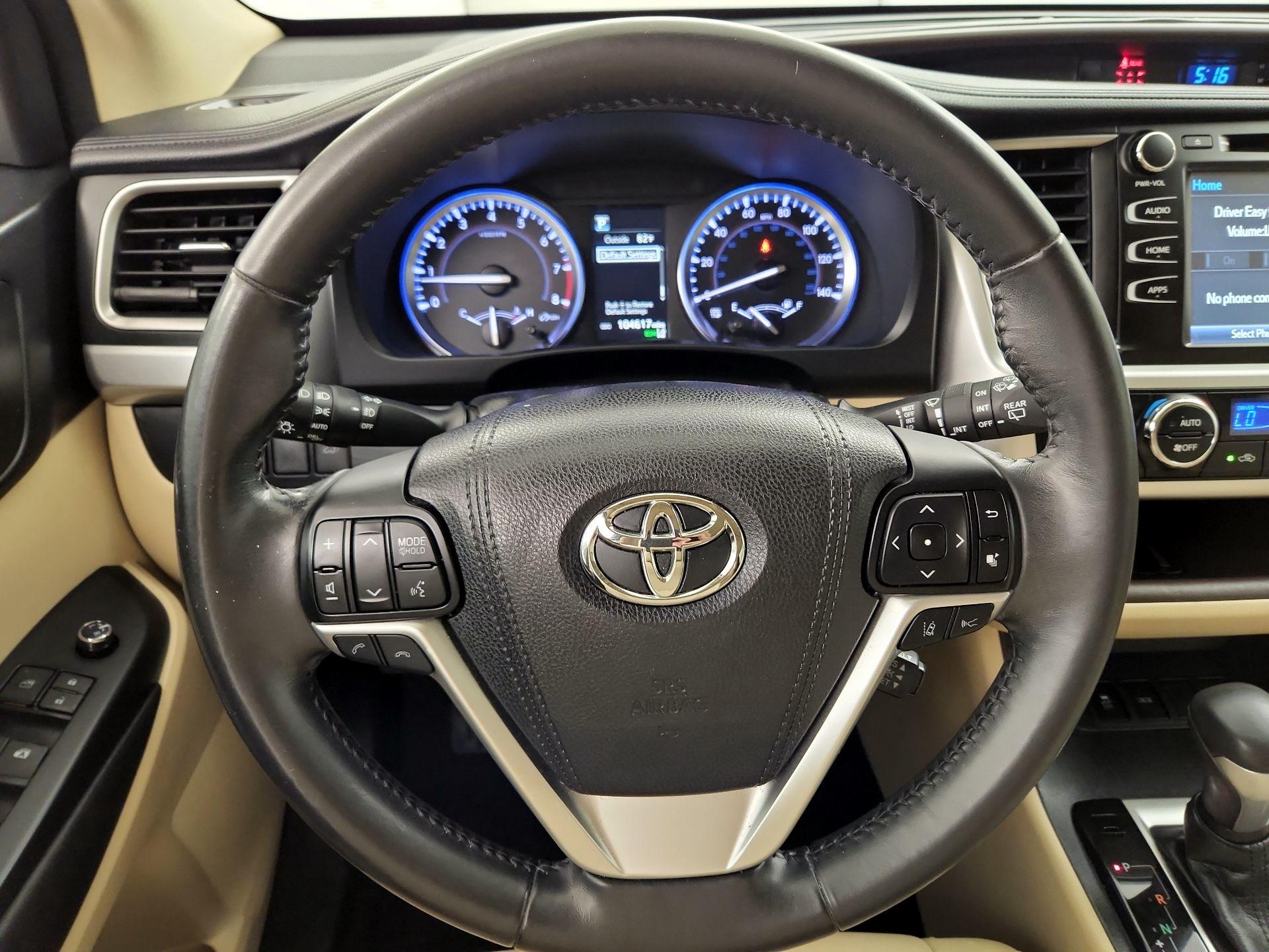 Thumbnail: 2018 Toyota Highlander - 10