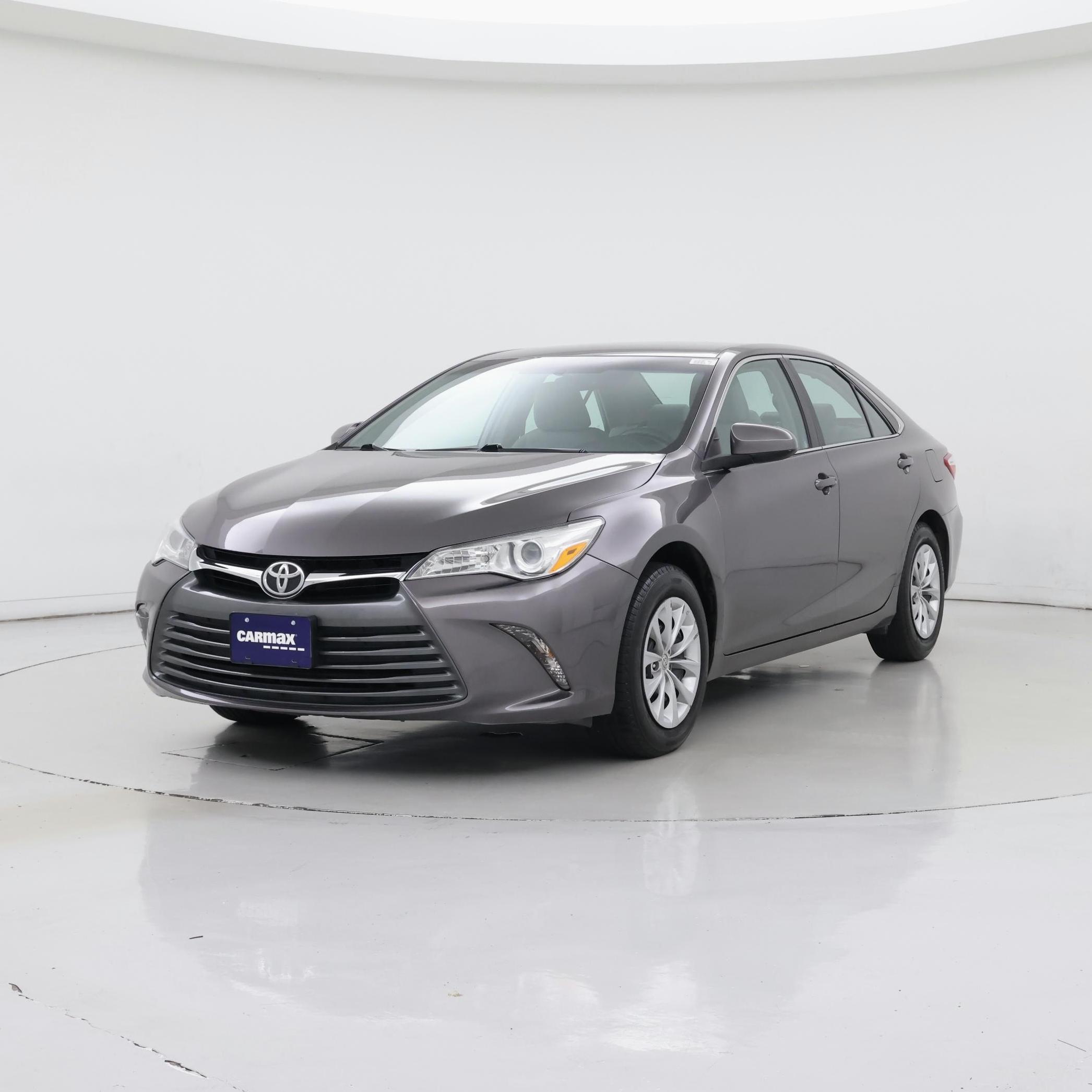 Thumbnail: 2016 Toyota Camry - 4