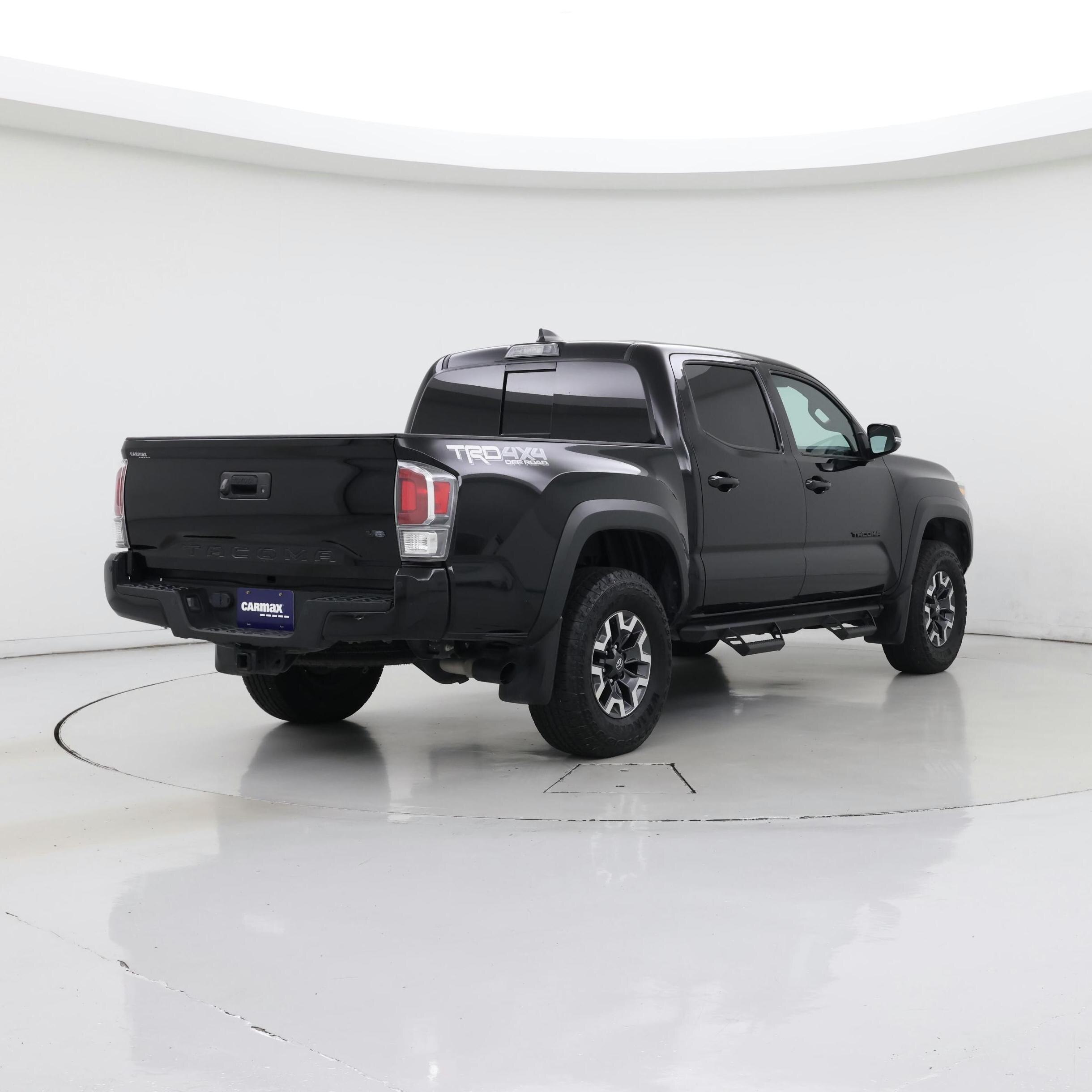 Thumbnail: 2023 Toyota Tacoma - 8