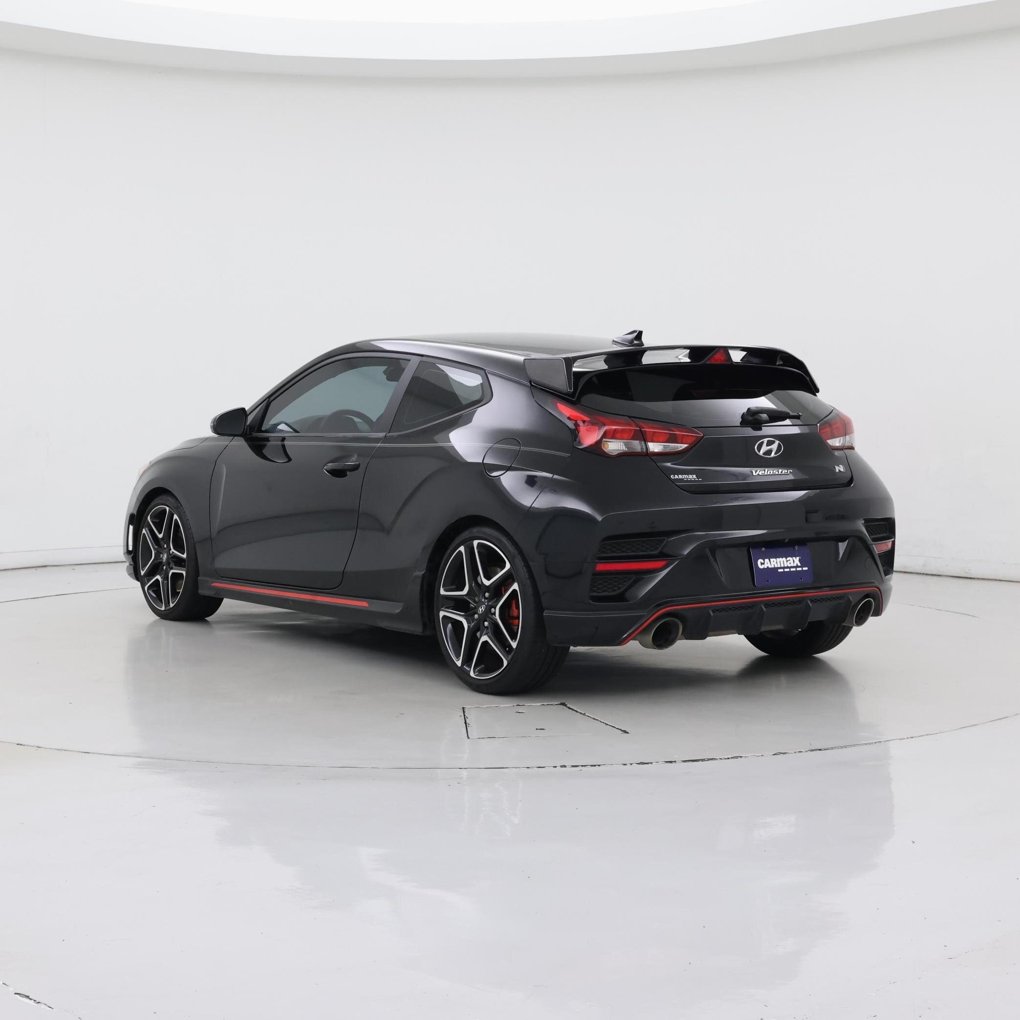 Thumbnail: 2022 Hyundai Veloster - 2