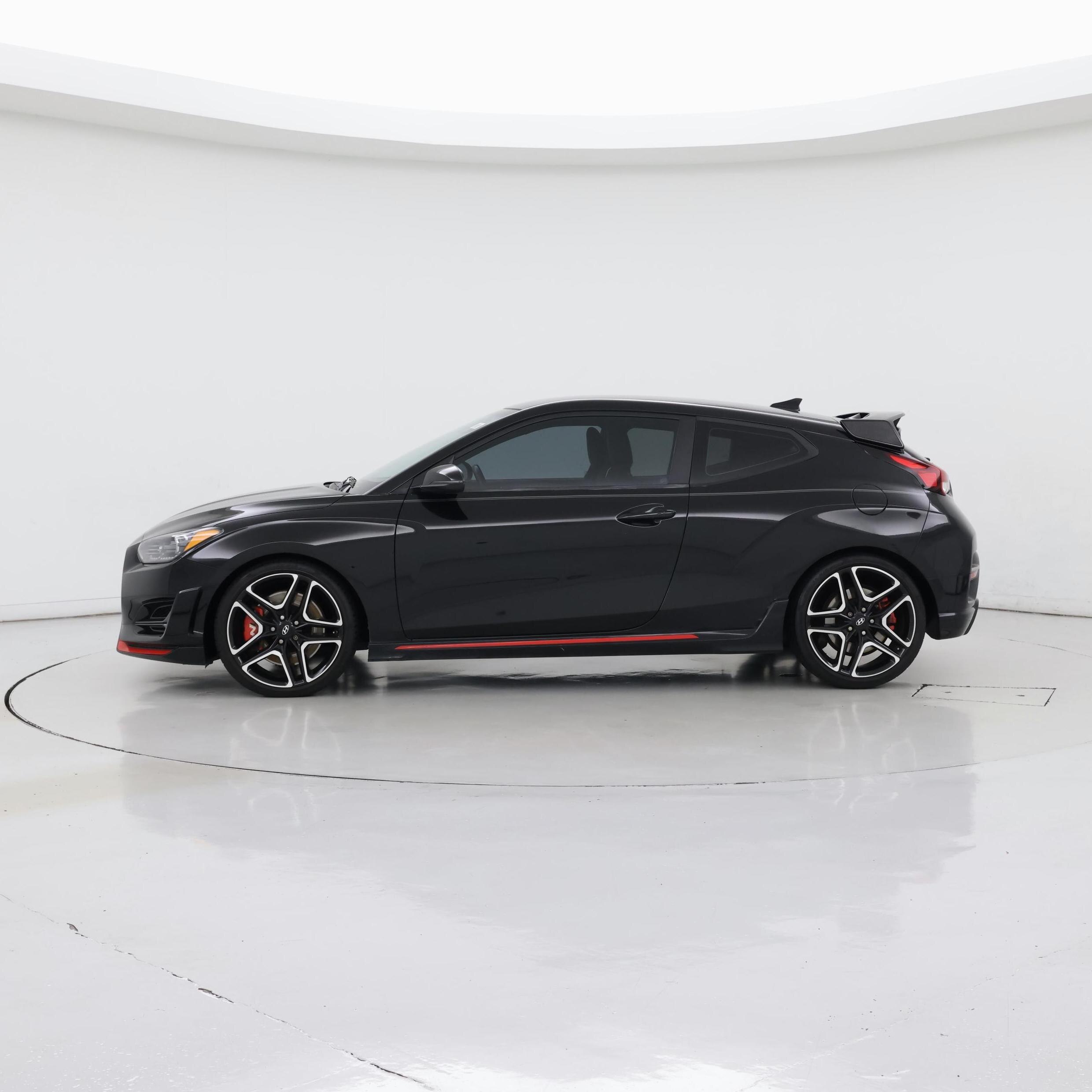 Thumbnail: 2022 Hyundai Veloster - 3
