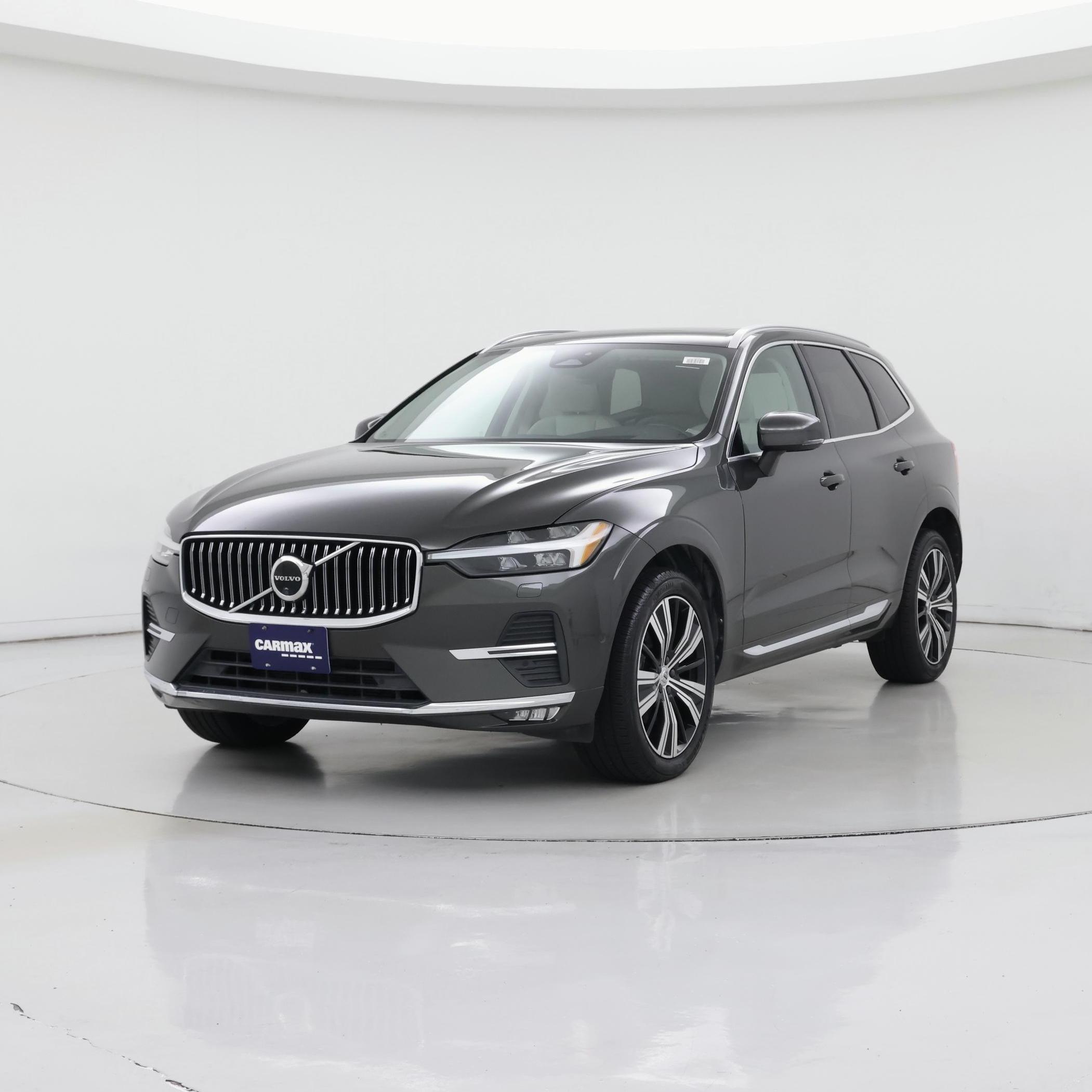 Thumbnail: 2022 Volvo XC60 - 4