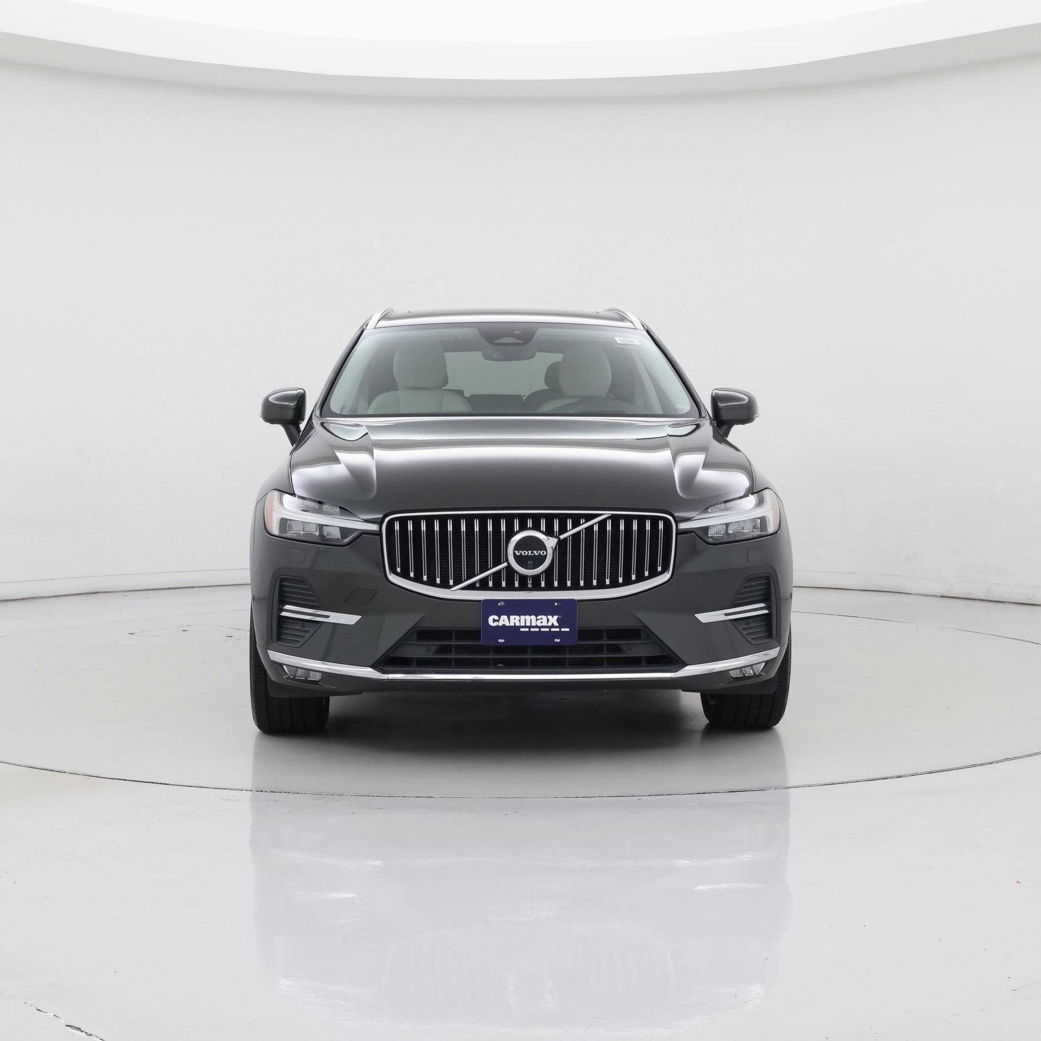 Thumbnail: 2022 Volvo XC60 - 5