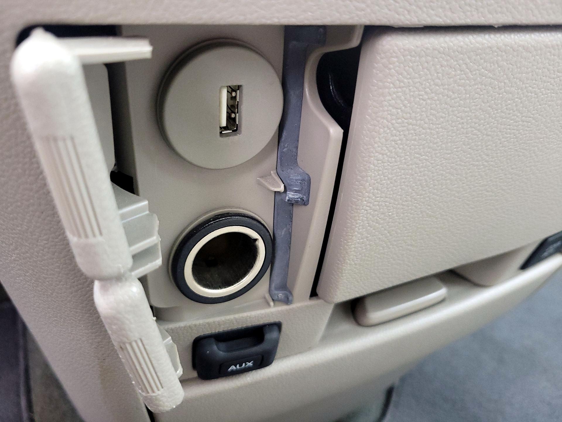 Thumbnail: 2016 Honda Odyssey - 18