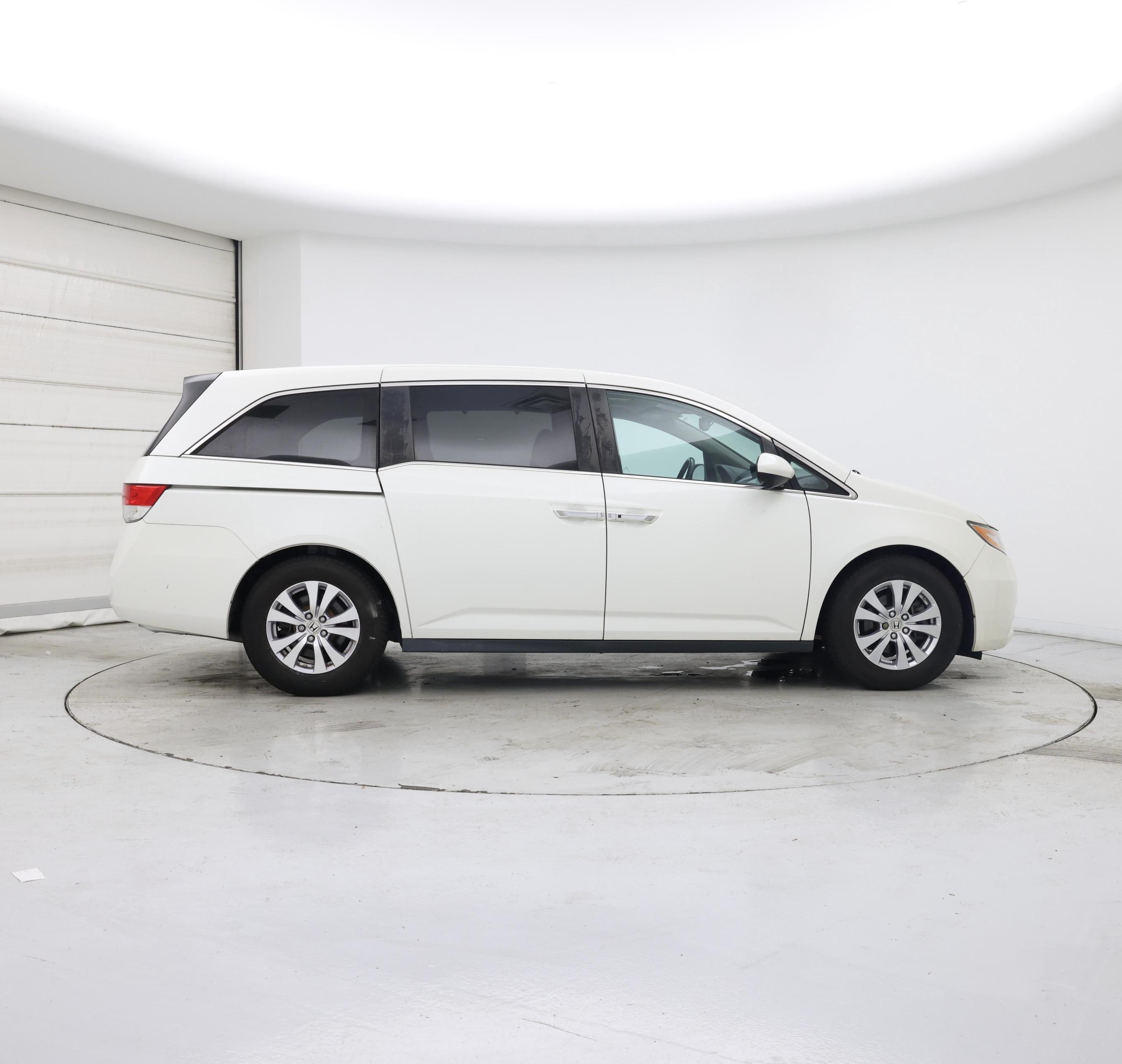 Thumbnail: 2016 Honda Odyssey - 7