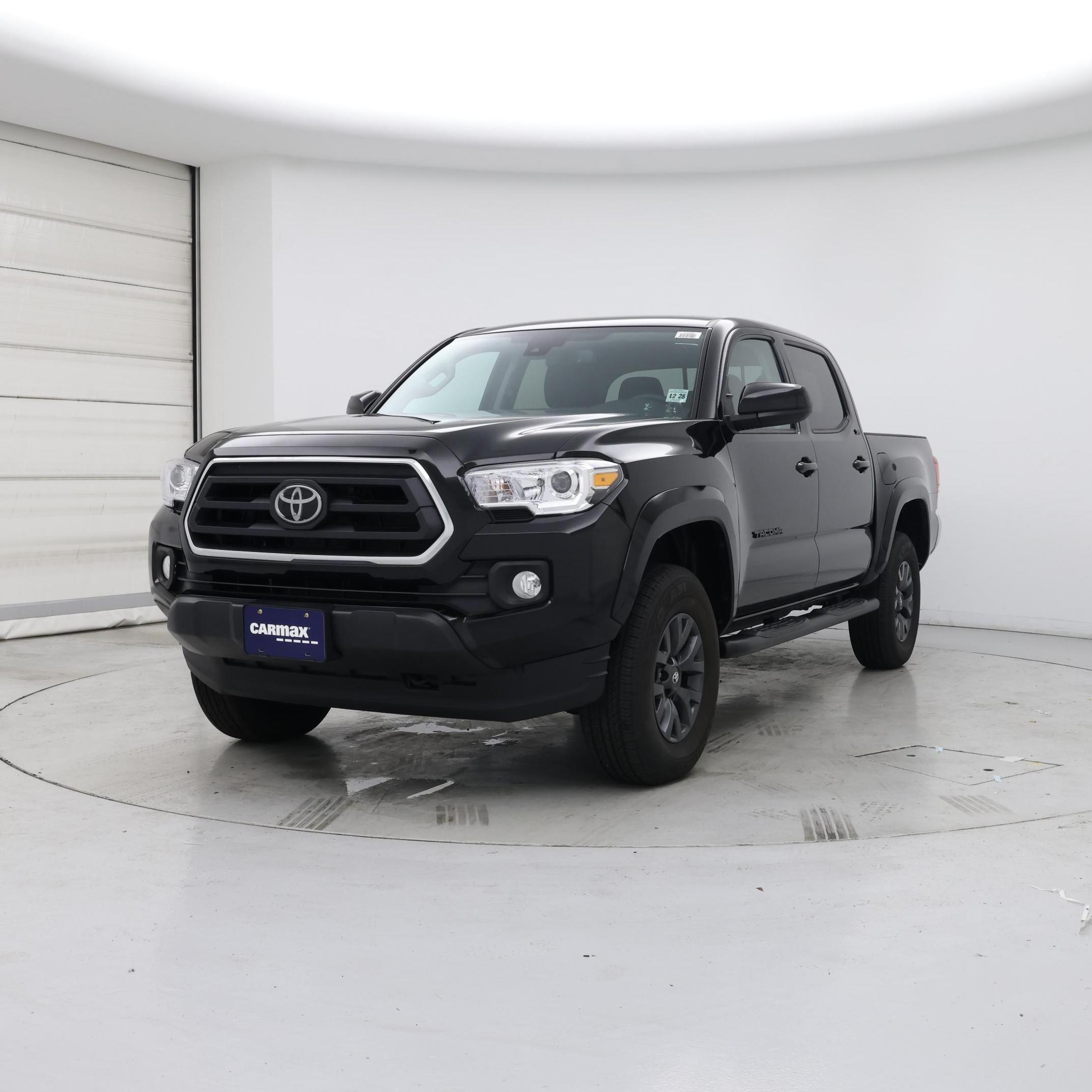 Thumbnail: 2023 Toyota Tacoma - 4