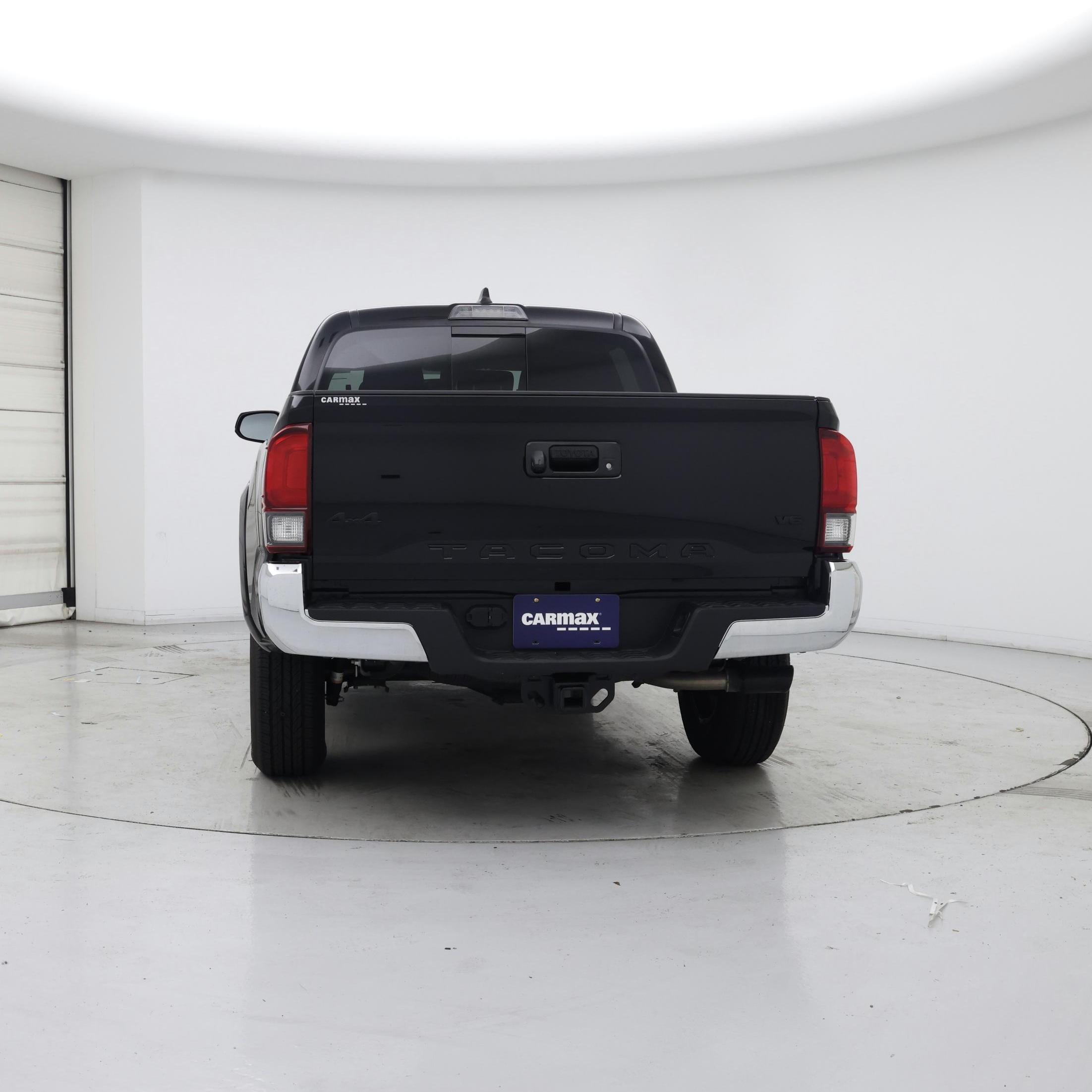 Thumbnail: 2023 Toyota Tacoma - 6