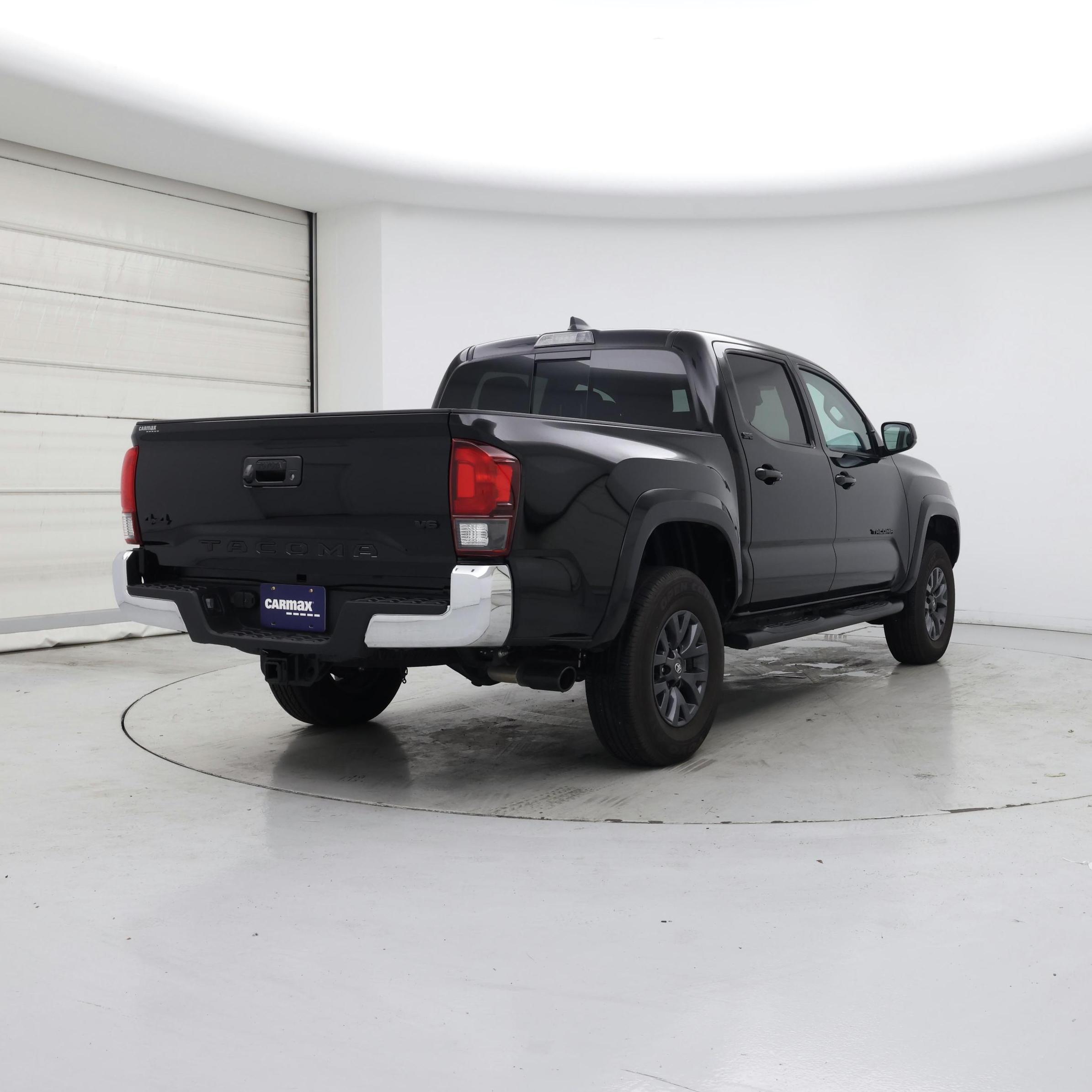 Thumbnail: 2023 Toyota Tacoma - 8