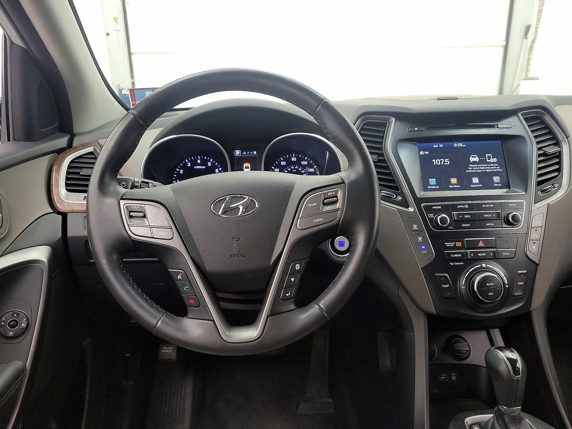 Thumbnail: 2018 Hyundai Santa Fe - 10