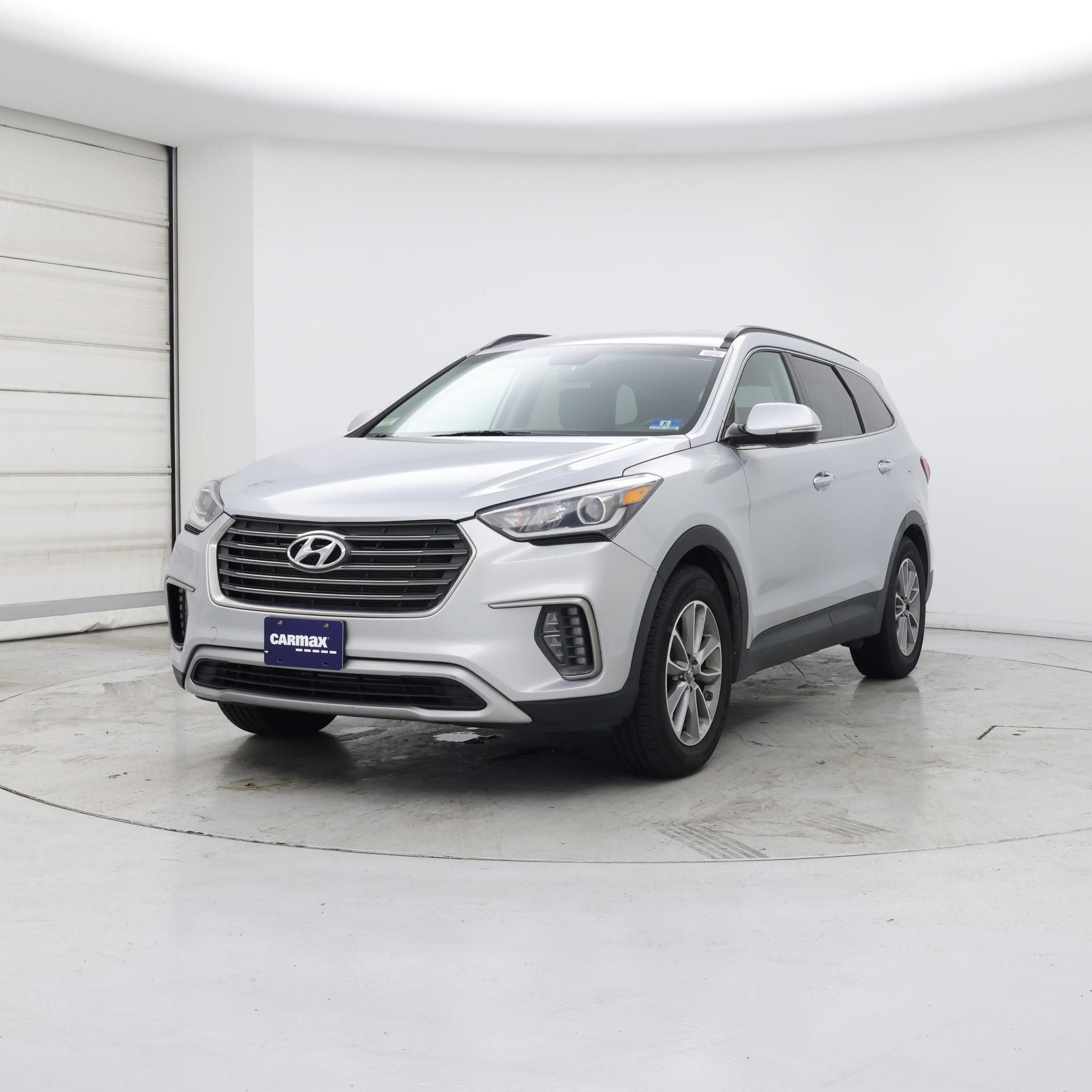 Thumbnail: 2018 Hyundai Santa Fe - 4