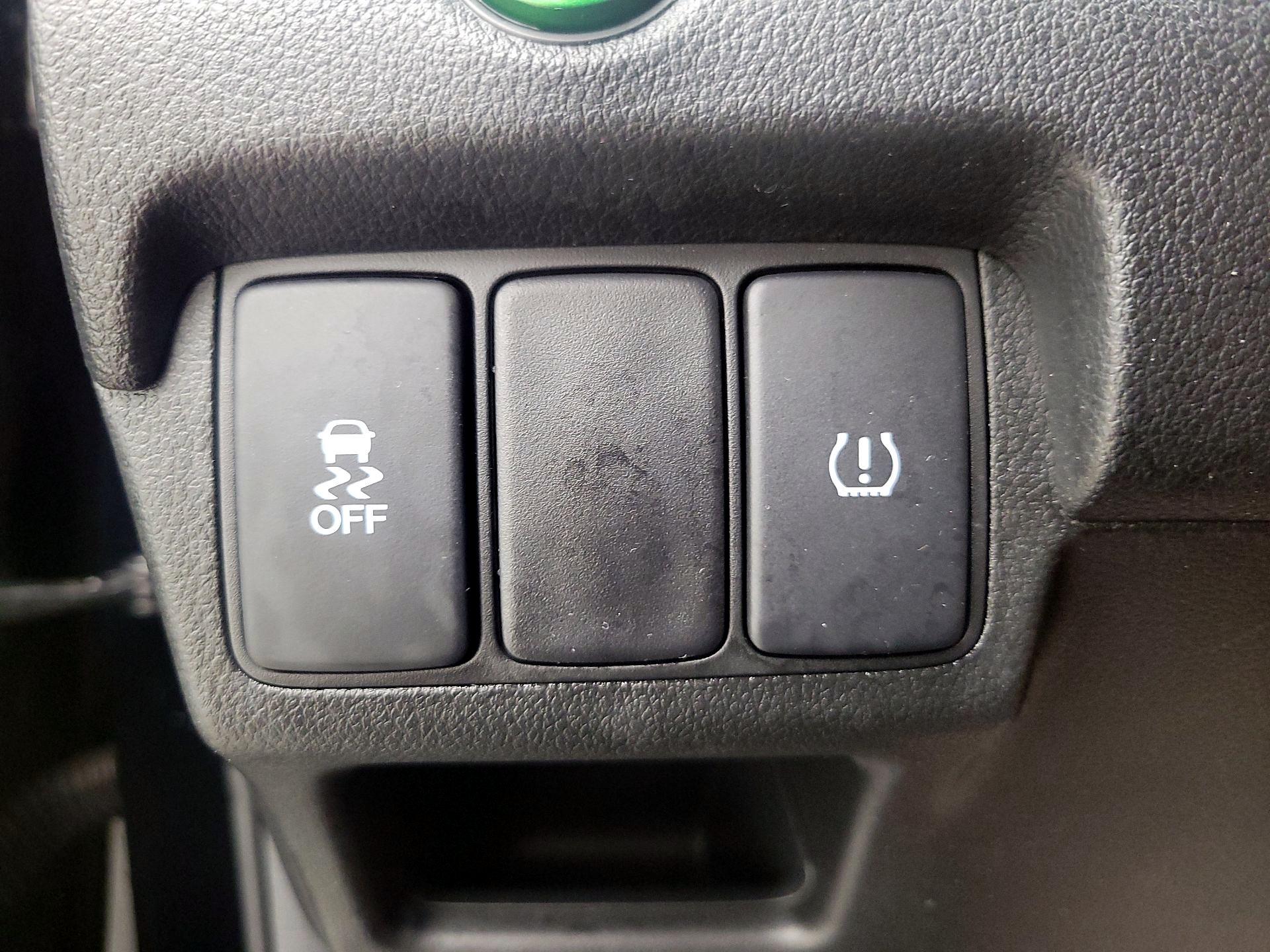 Thumbnail: 2016 Honda CR-V - 13
