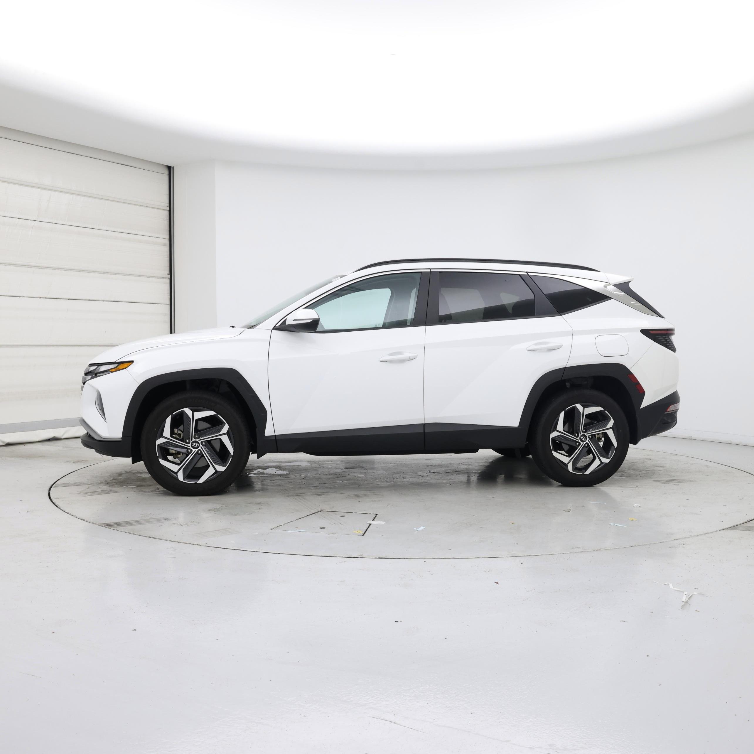 Thumbnail: 2023 Hyundai Tucson - 3