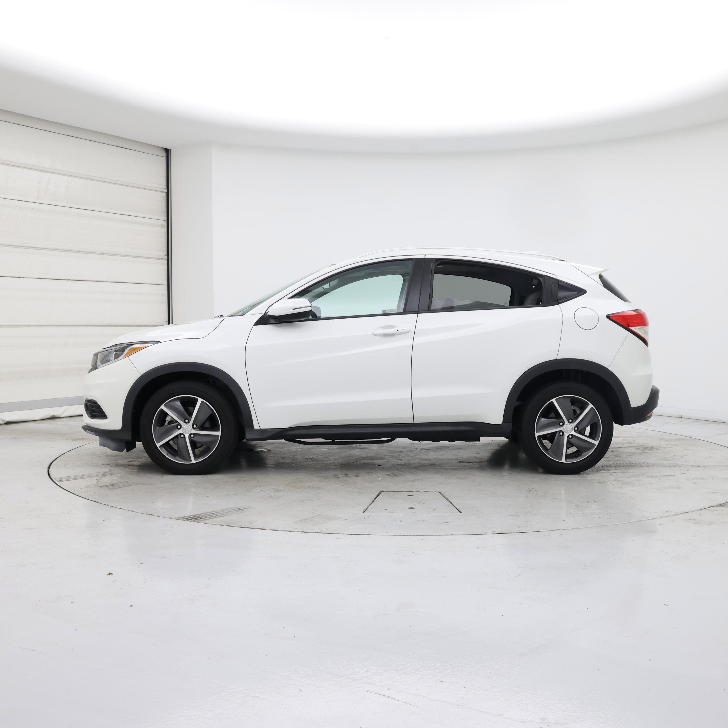 Thumbnail: 2022 Honda HR-V - 3