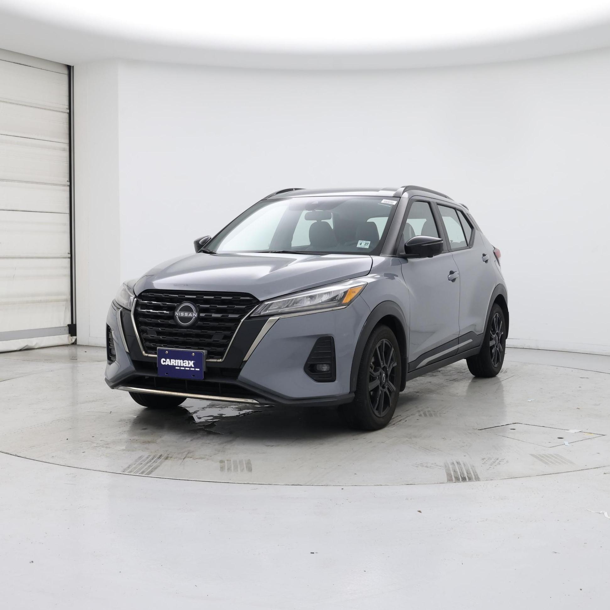 Thumbnail: 2022 Nissan Kicks - 4