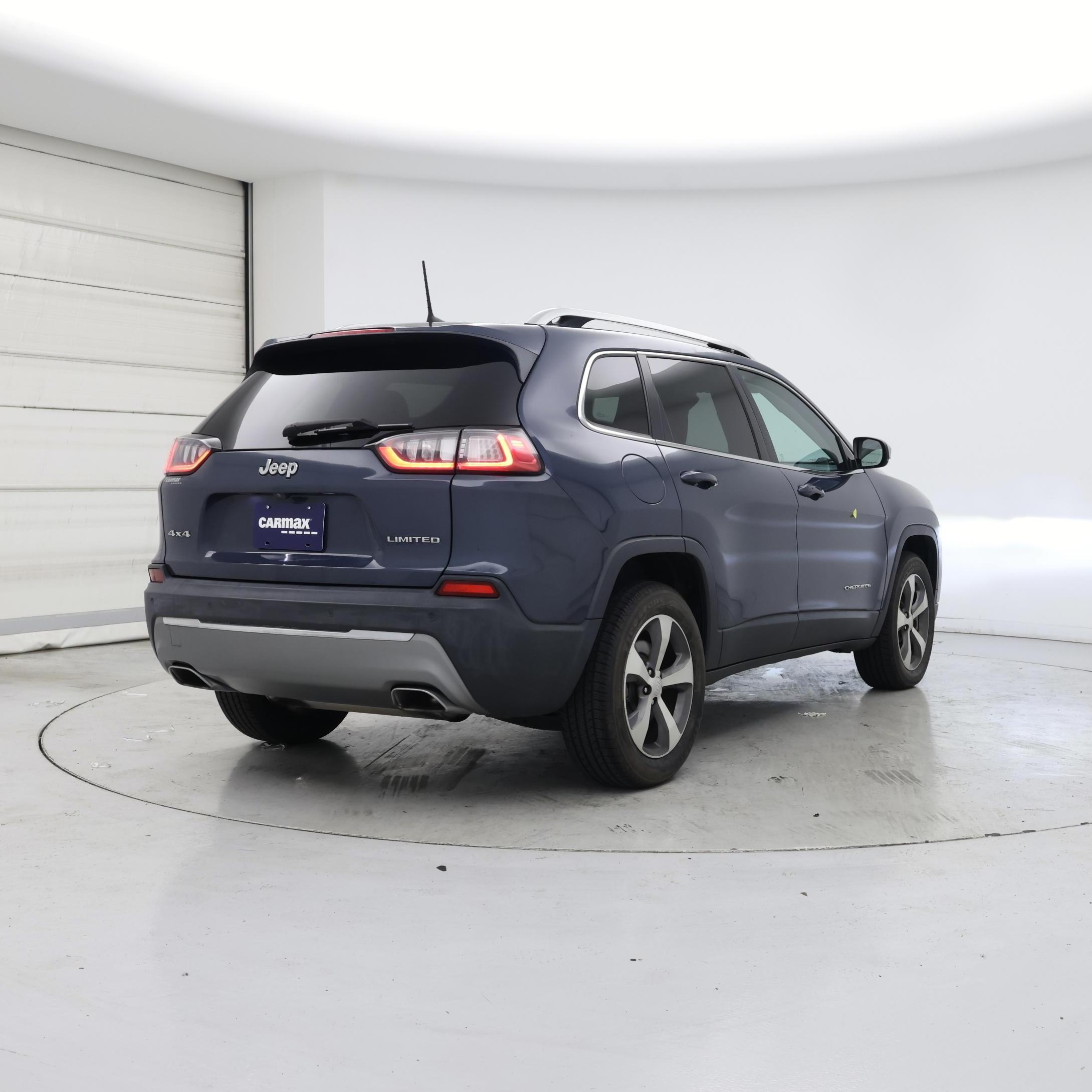 Thumbnail: 2020 Jeep Cherokee - 8