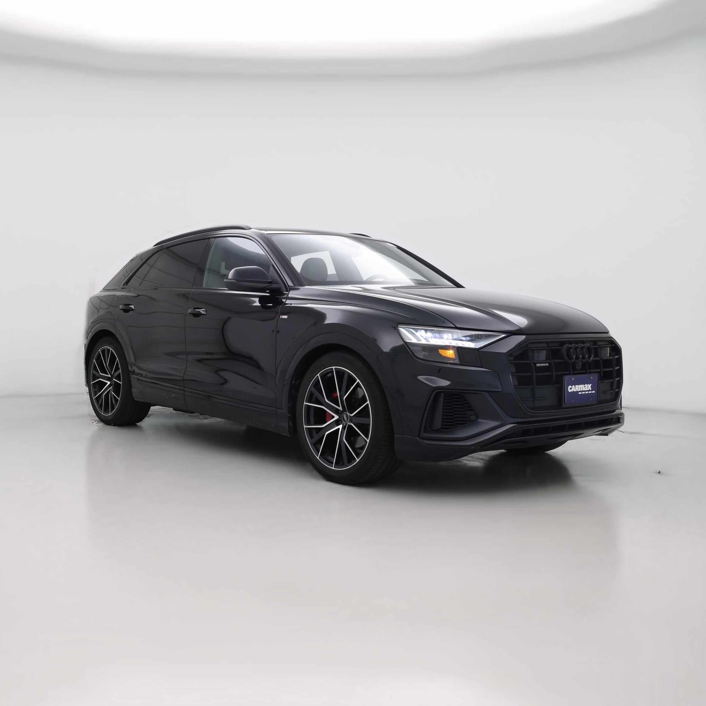 Thumbnail: 2022 Audi Q8 - 1