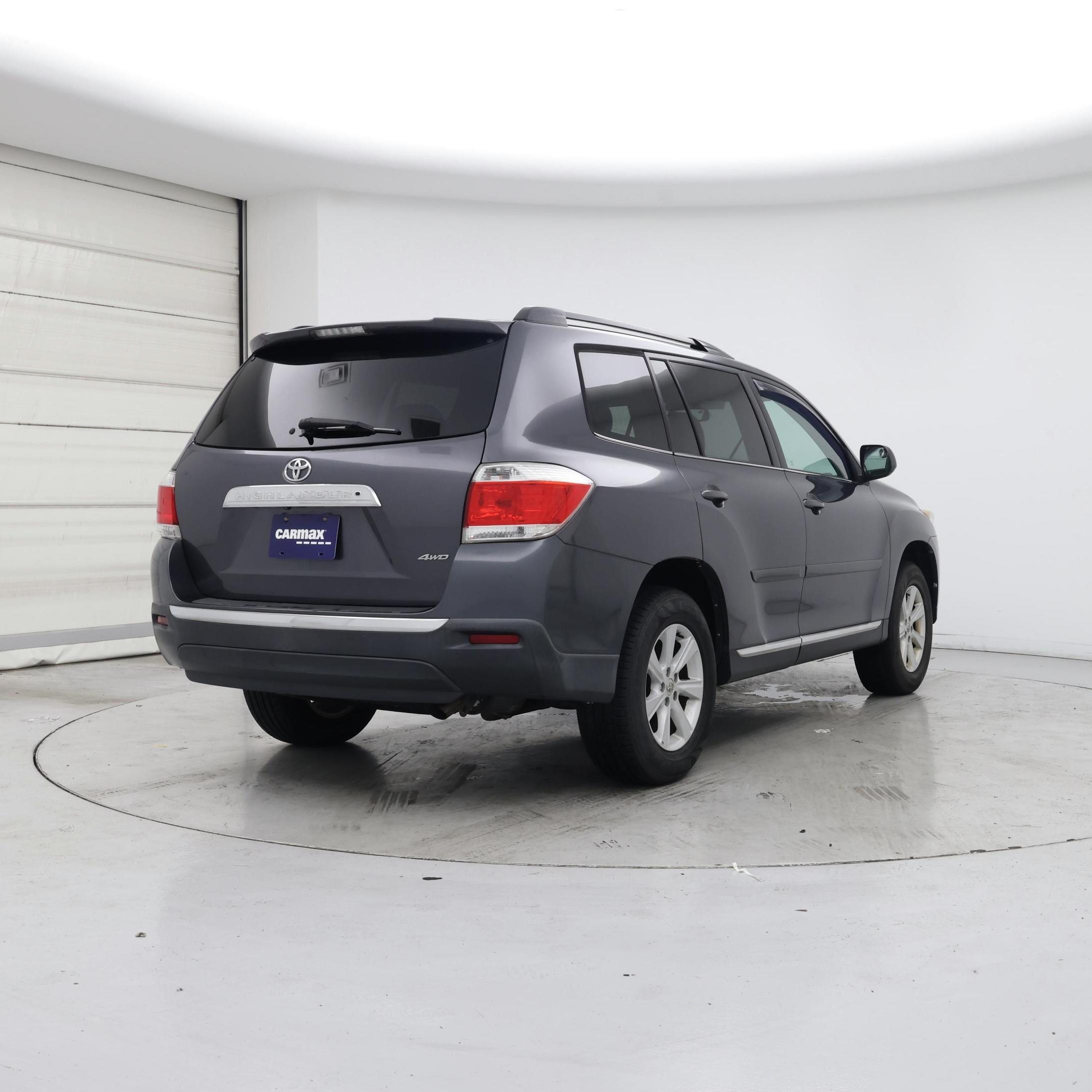 Thumbnail: 2013 Toyota Highlander - 8
