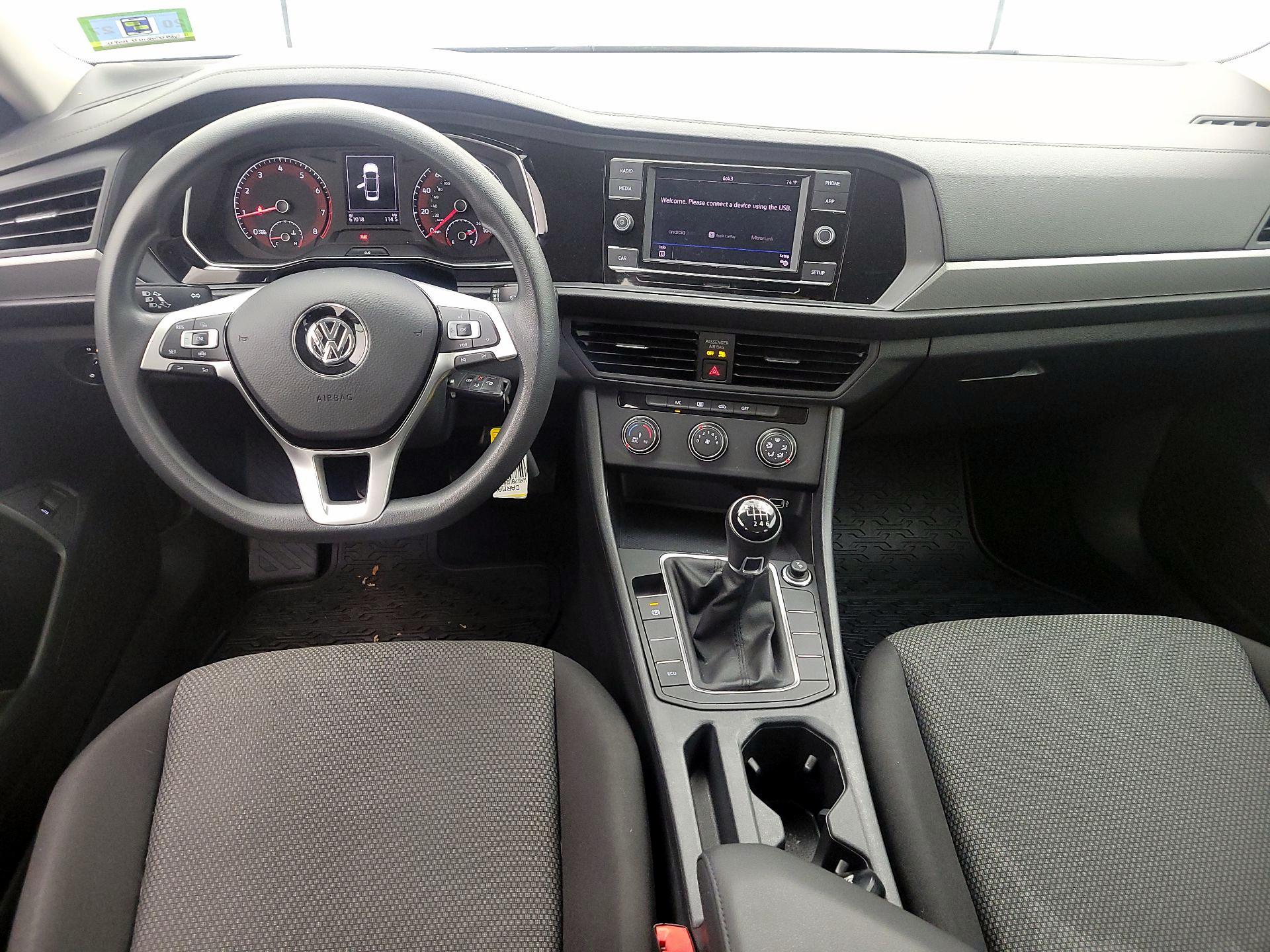 Thumbnail: 2019 Volkswagen Jetta - 9