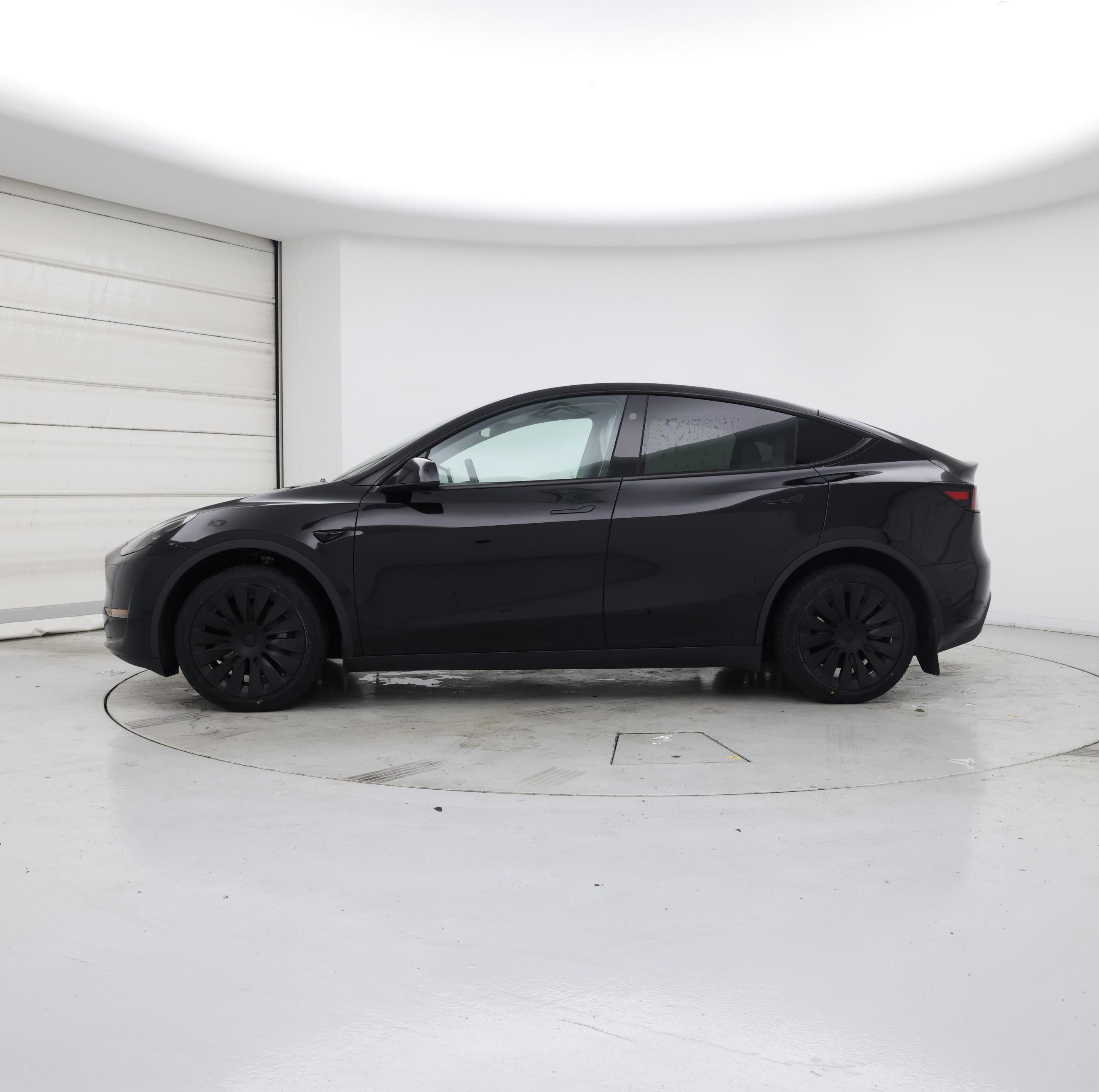 Thumbnail: 2023 Tesla Model Y - 3