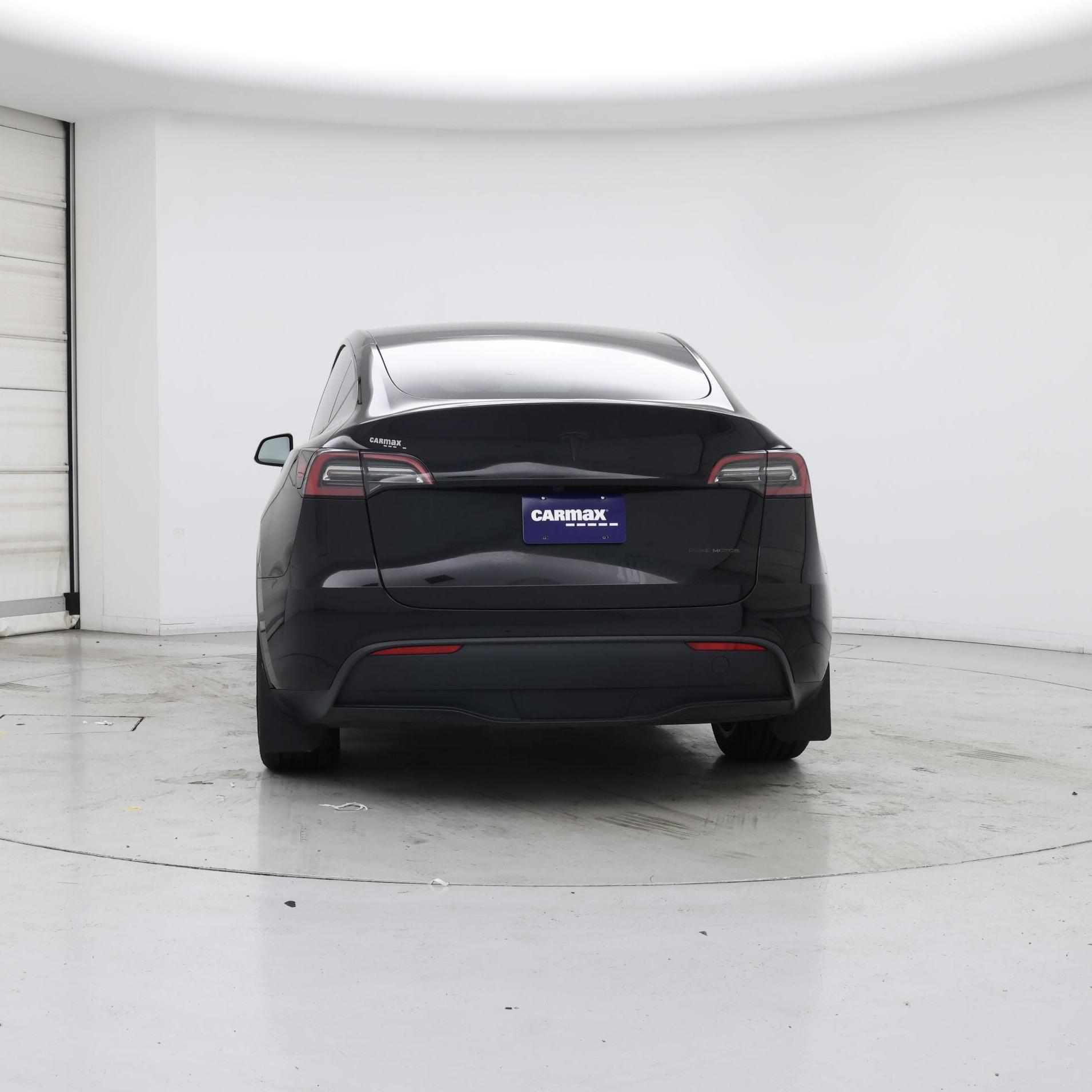 Thumbnail: 2023 Tesla Model Y - 6