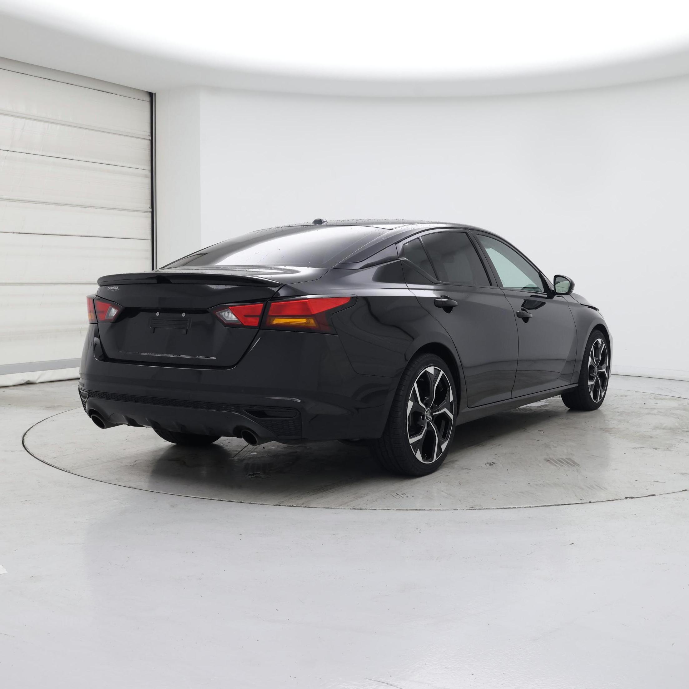 Thumbnail: 2023 Nissan Altima - 8
