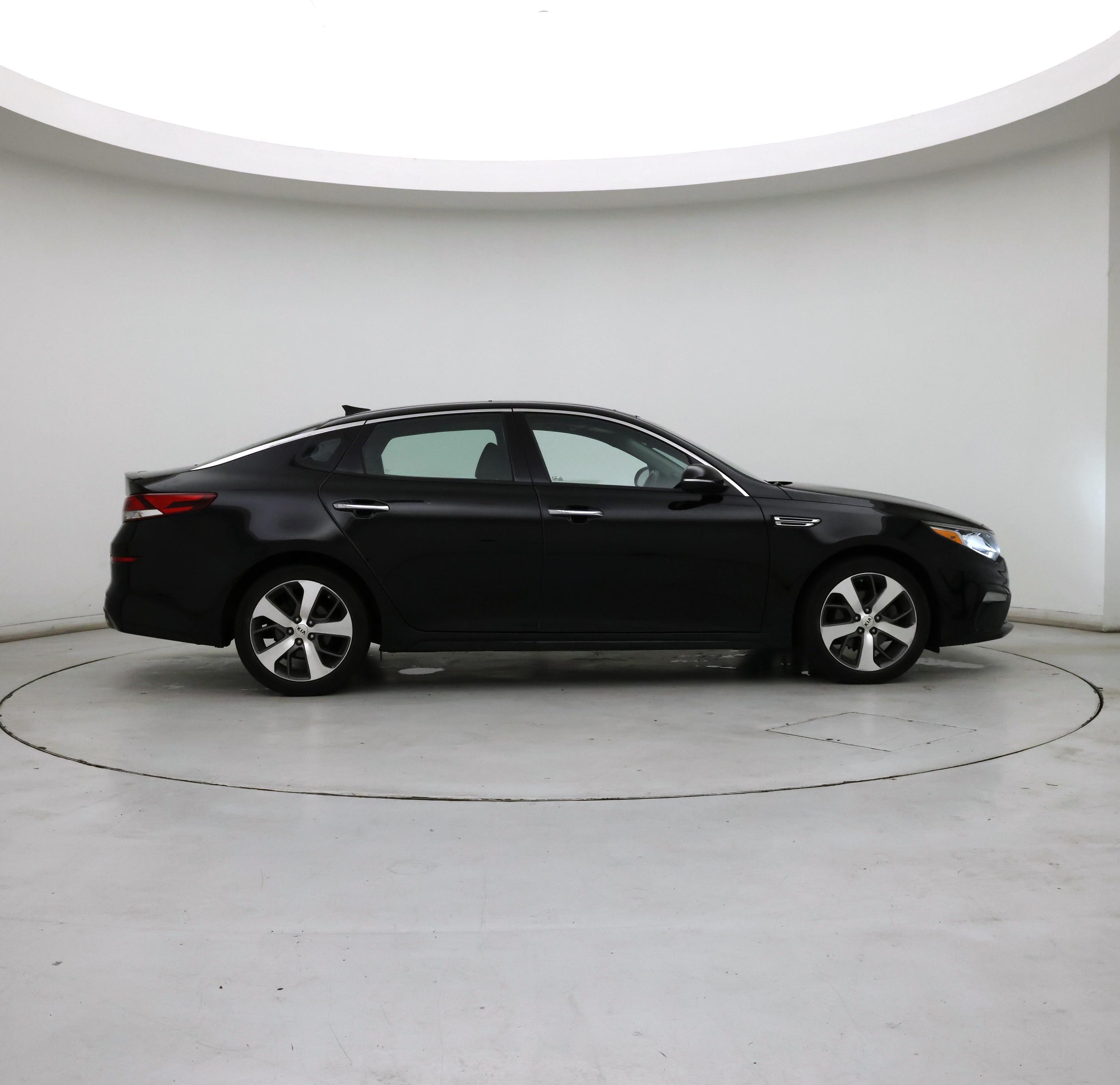 Thumbnail: 2019 Kia Optima - 7