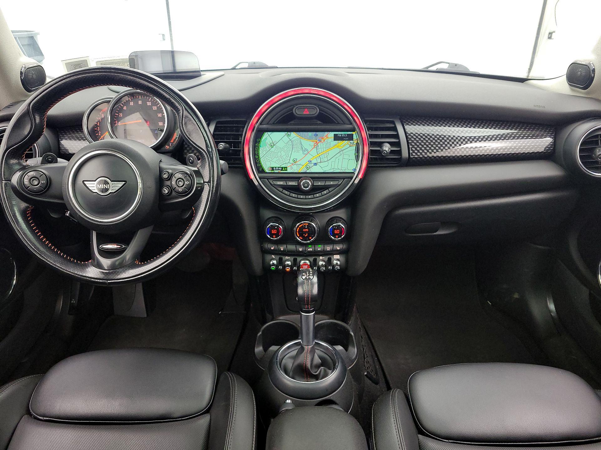 Thumbnail: 2018 MINI Cooper Hardtop - 9