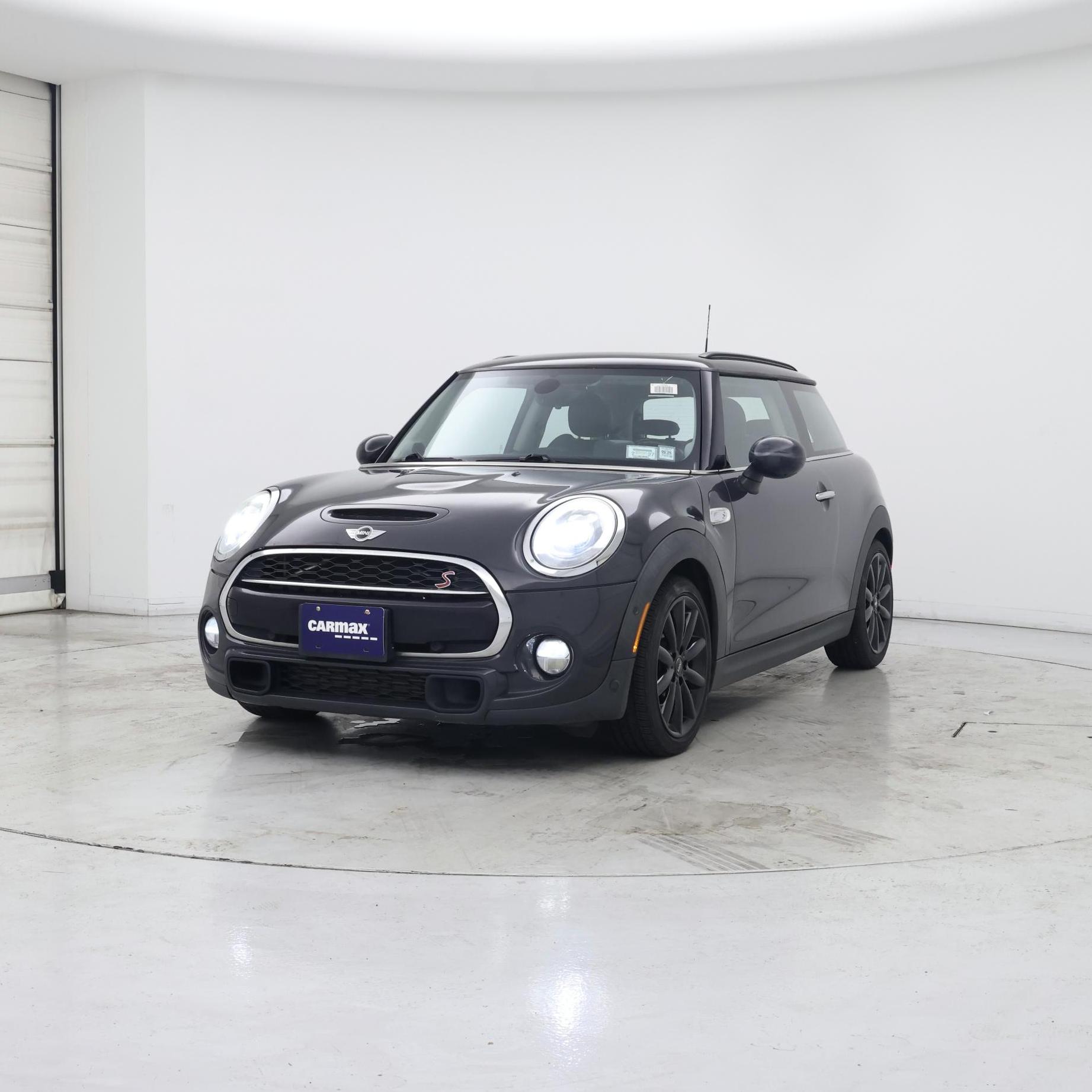 Thumbnail: 2018 MINI Cooper Hardtop - 4
