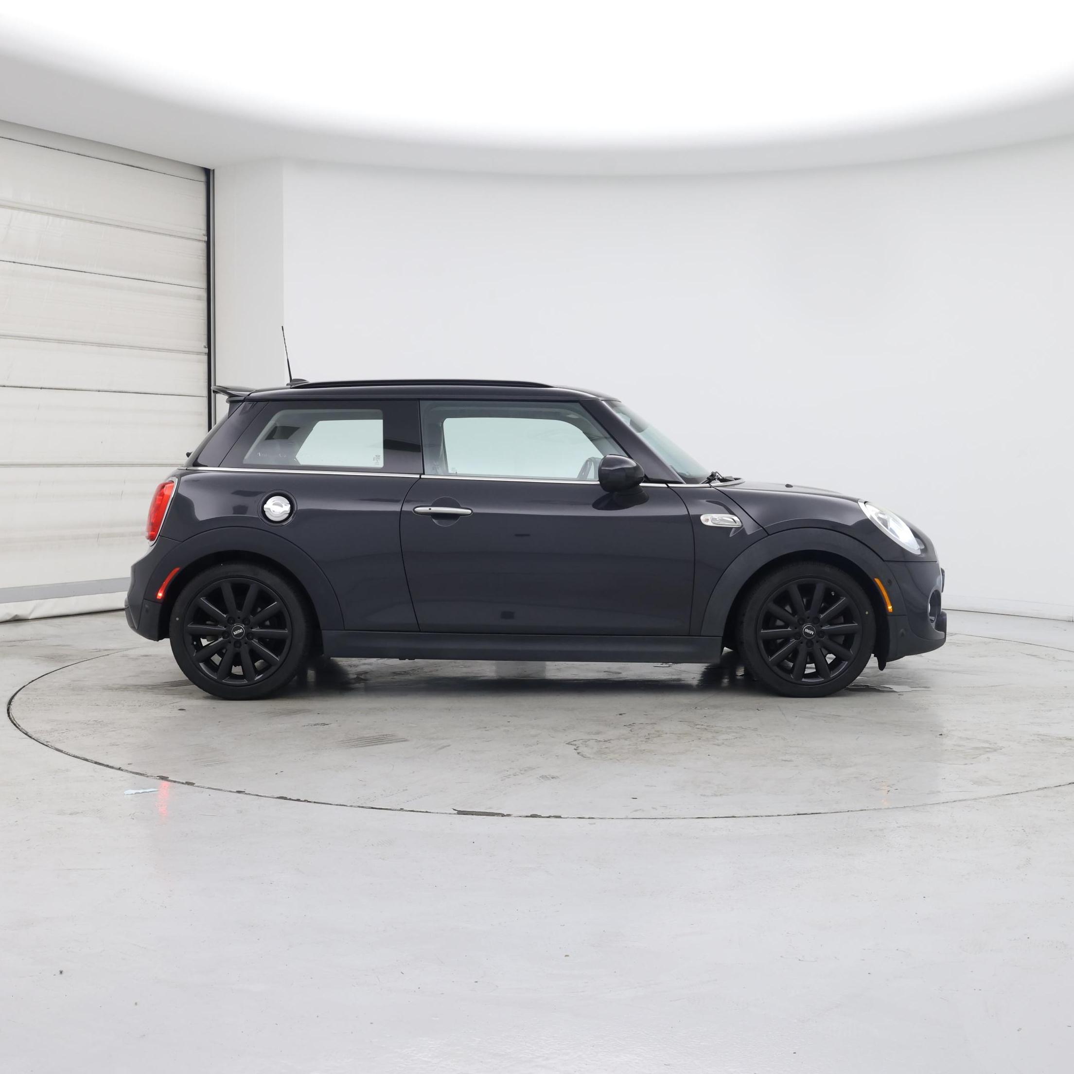 Thumbnail: 2018 MINI Cooper Hardtop - 7