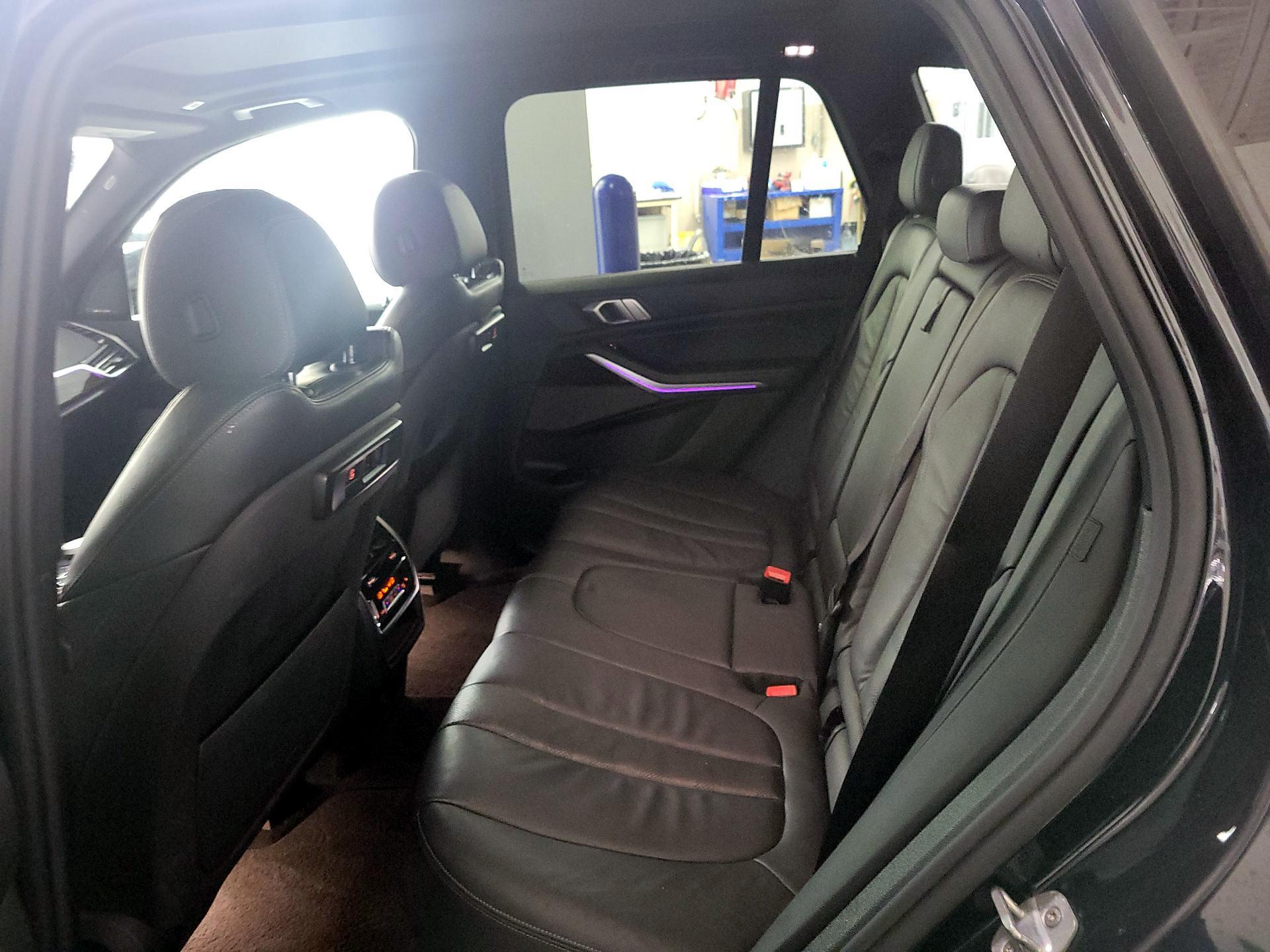 Thumbnail: 2019 BMW X5 - 19