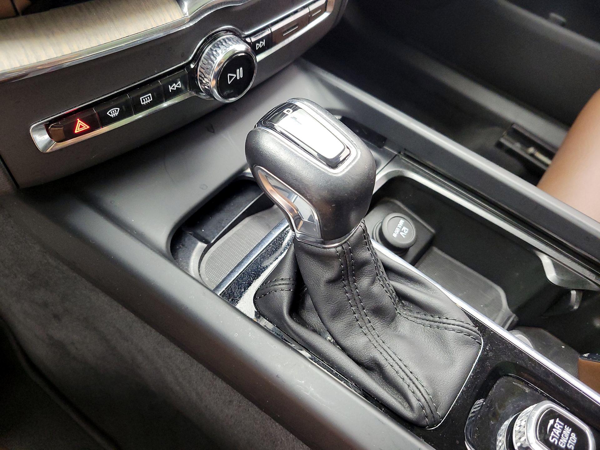 Thumbnail: 2020 Volvo XC60 - 18