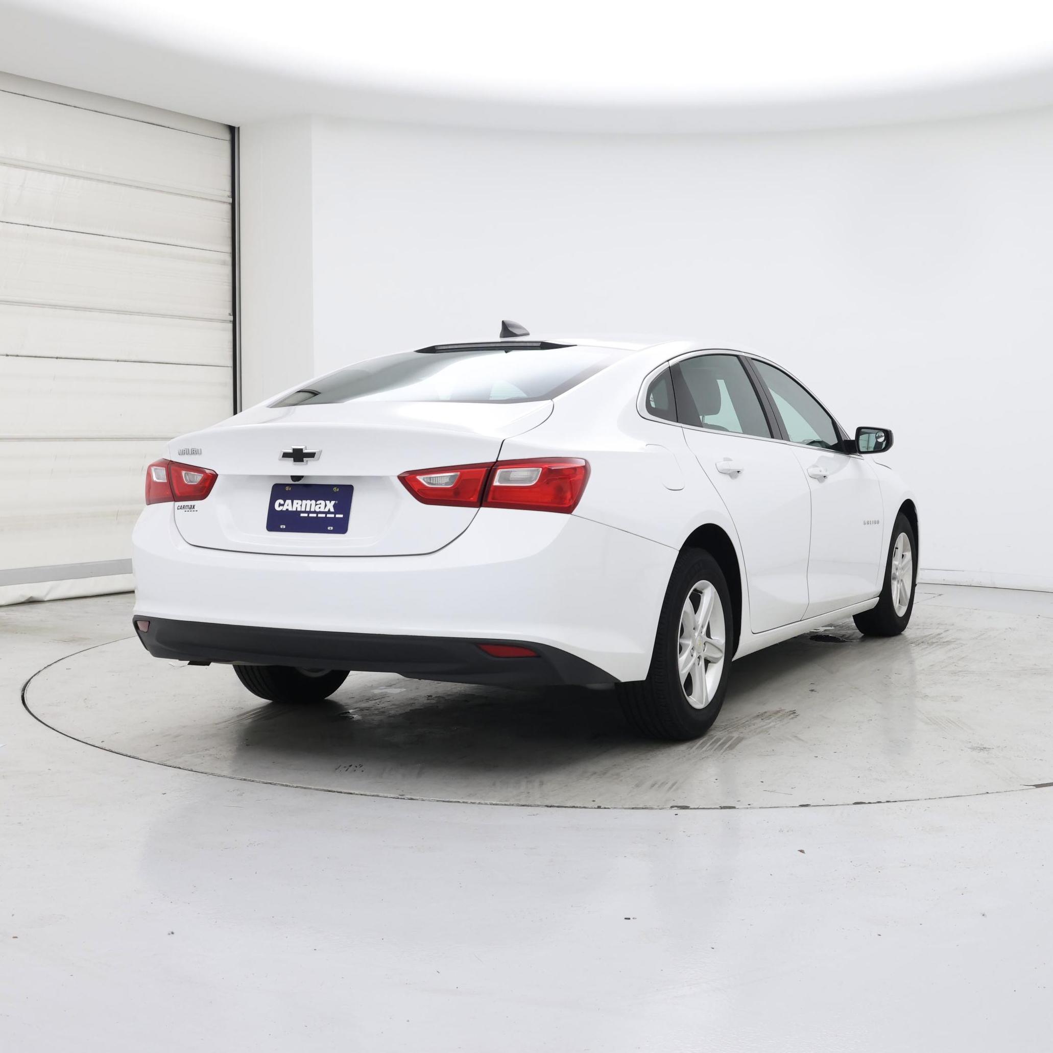 Thumbnail: 2022 Chevrolet Malibu - 8