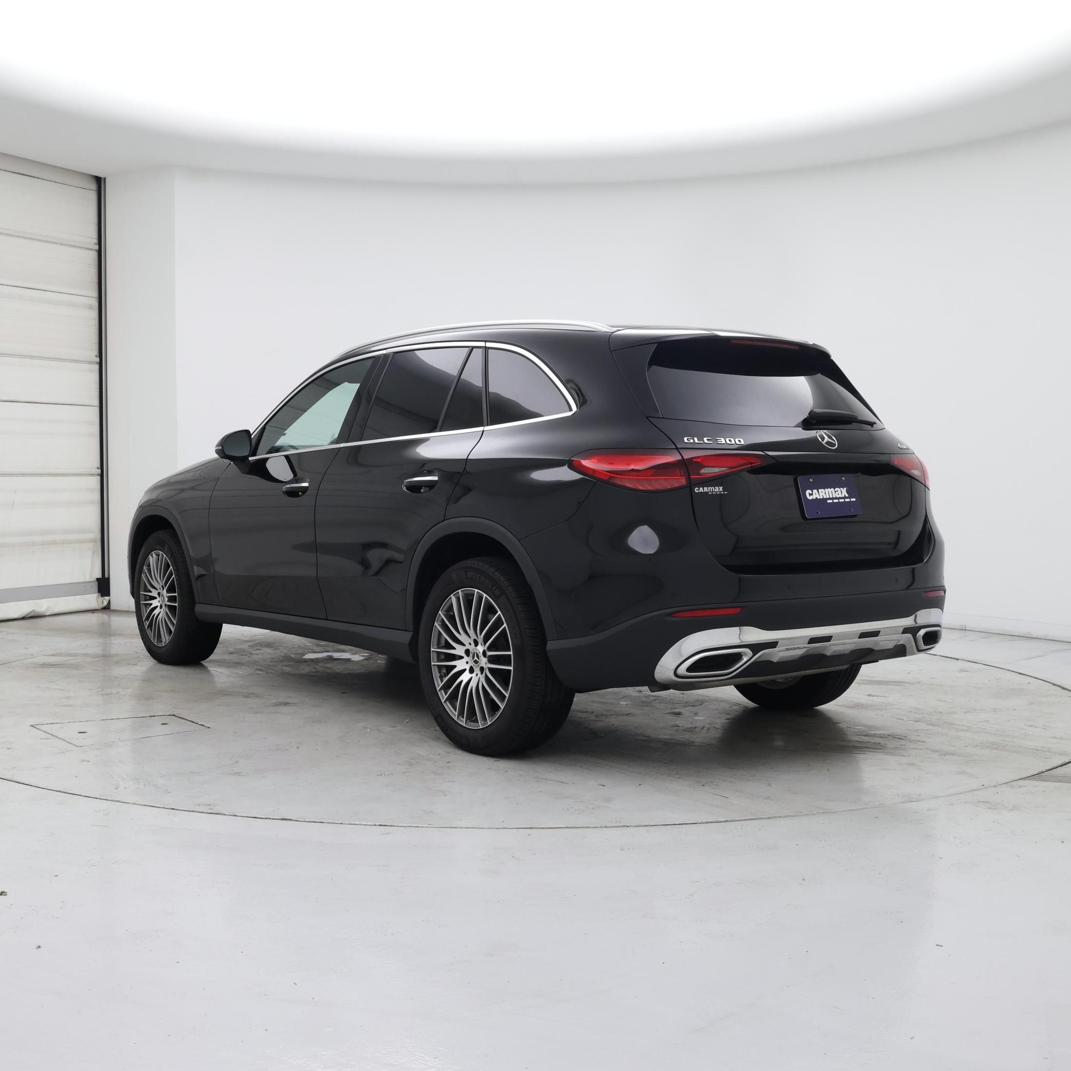 Thumbnail: 2024 Mercedes-Benz GLC - 2