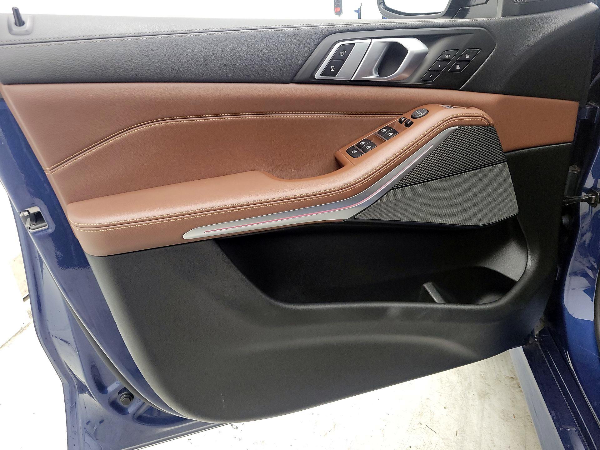 Thumbnail: 2020 BMW X5 - 12