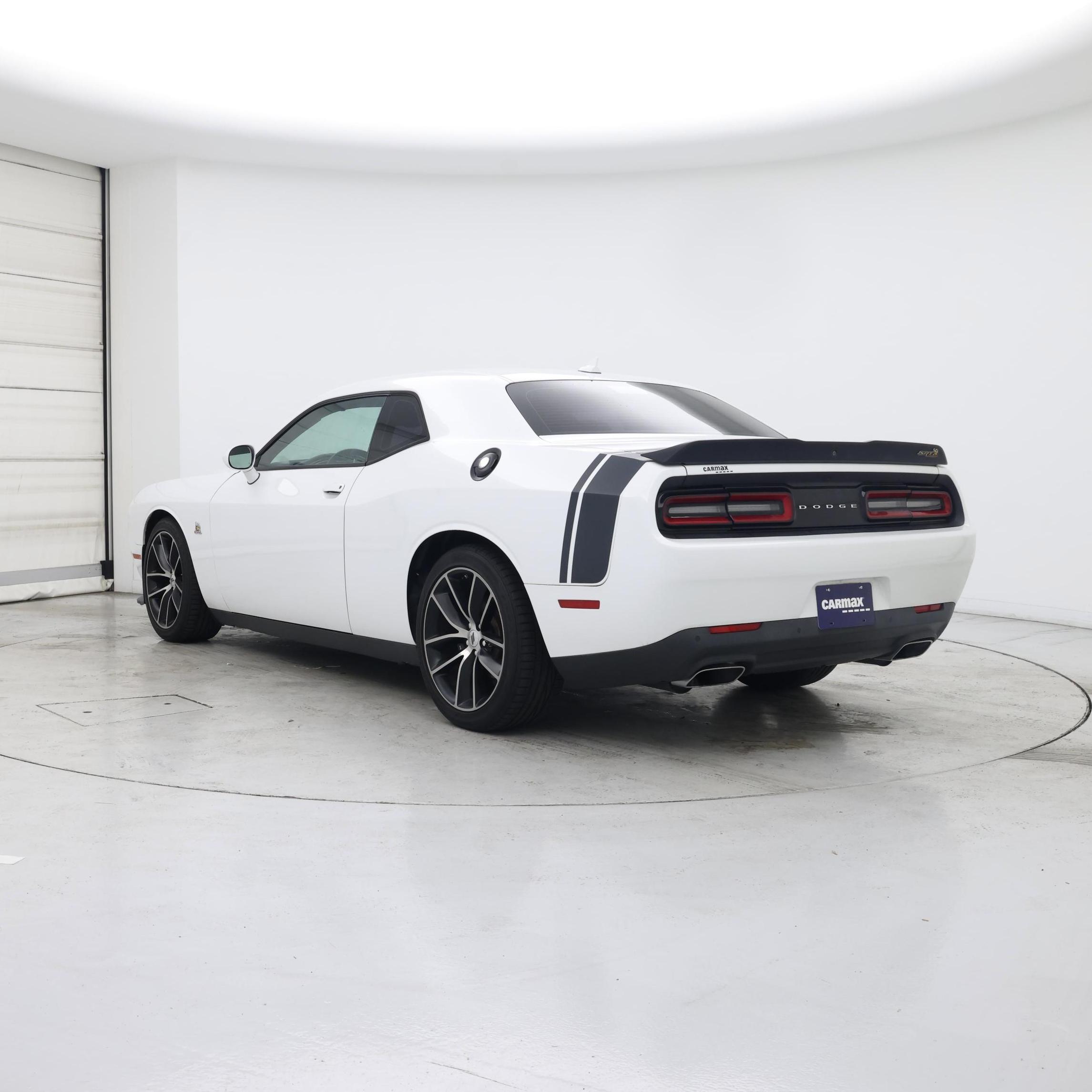 Thumbnail: 2017 Dodge Challenger - 2