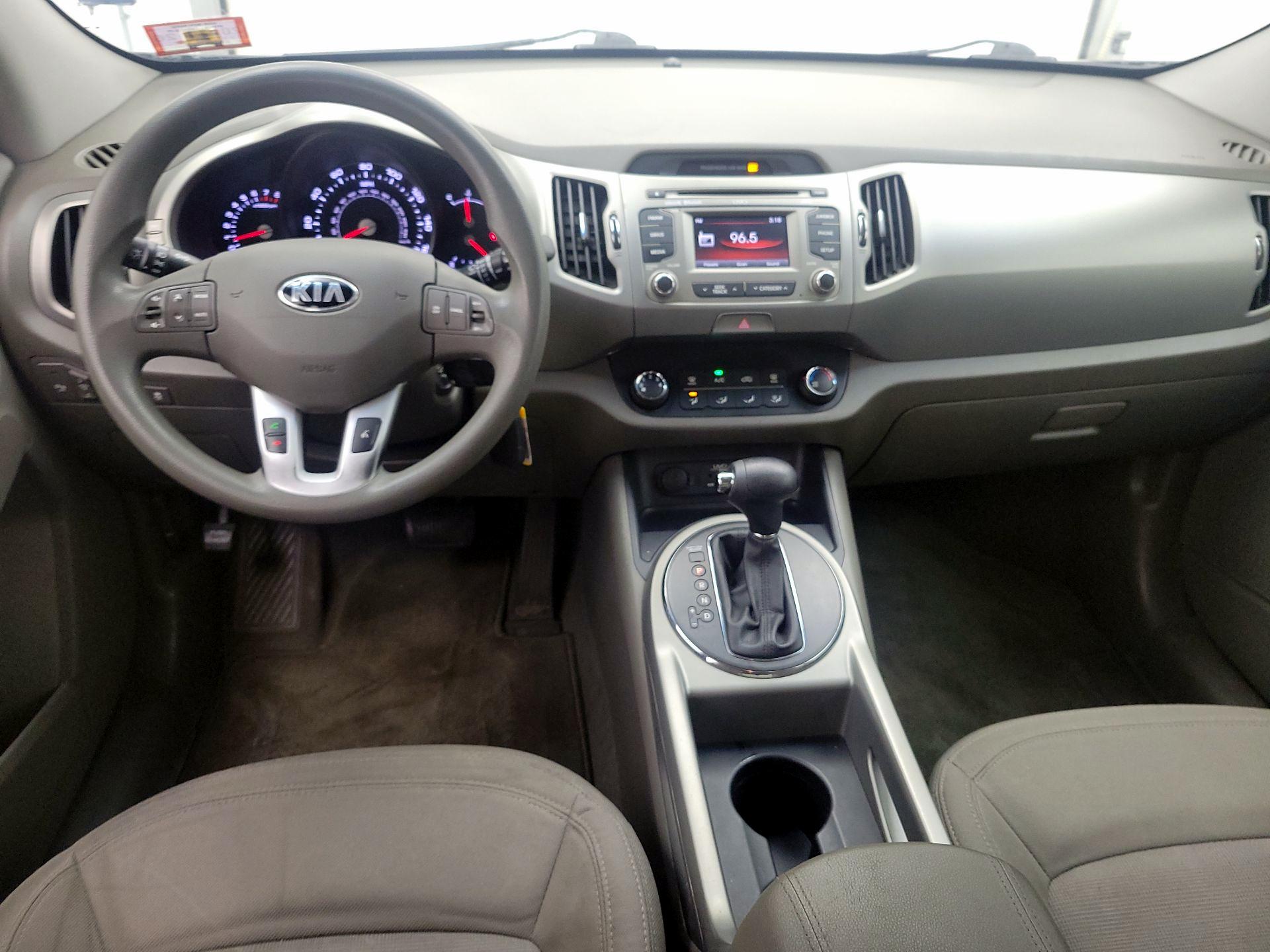 Thumbnail: 2013 Kia Sportage - 9