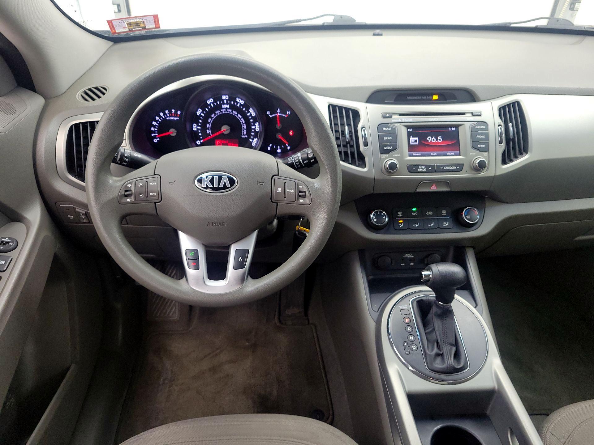Thumbnail: 2013 Kia Sportage - 10