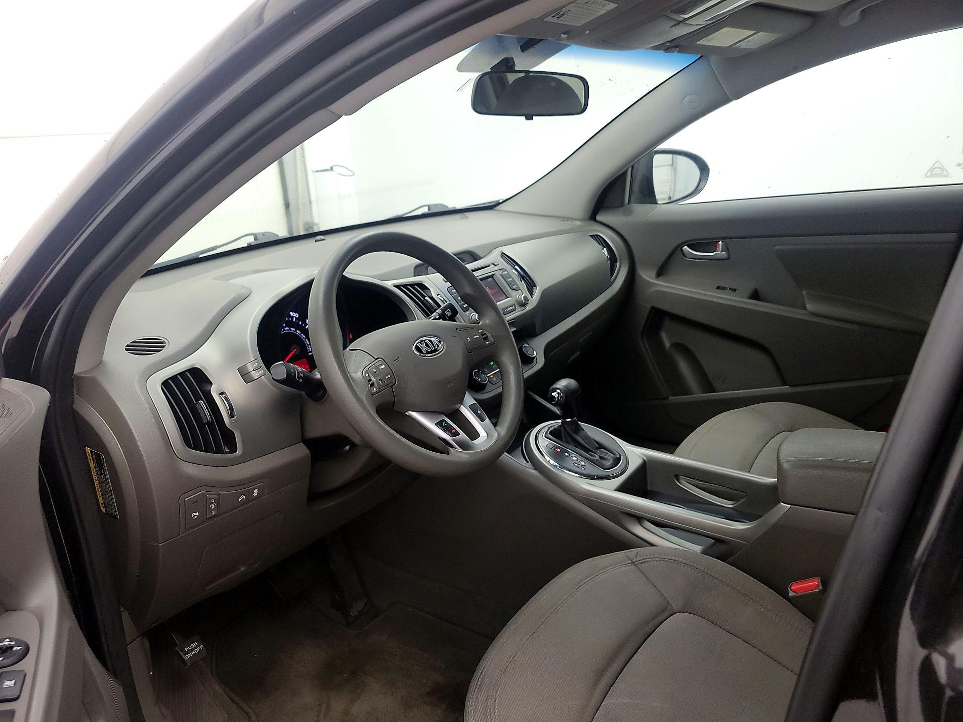 Thumbnail: 2013 Kia Sportage - 11