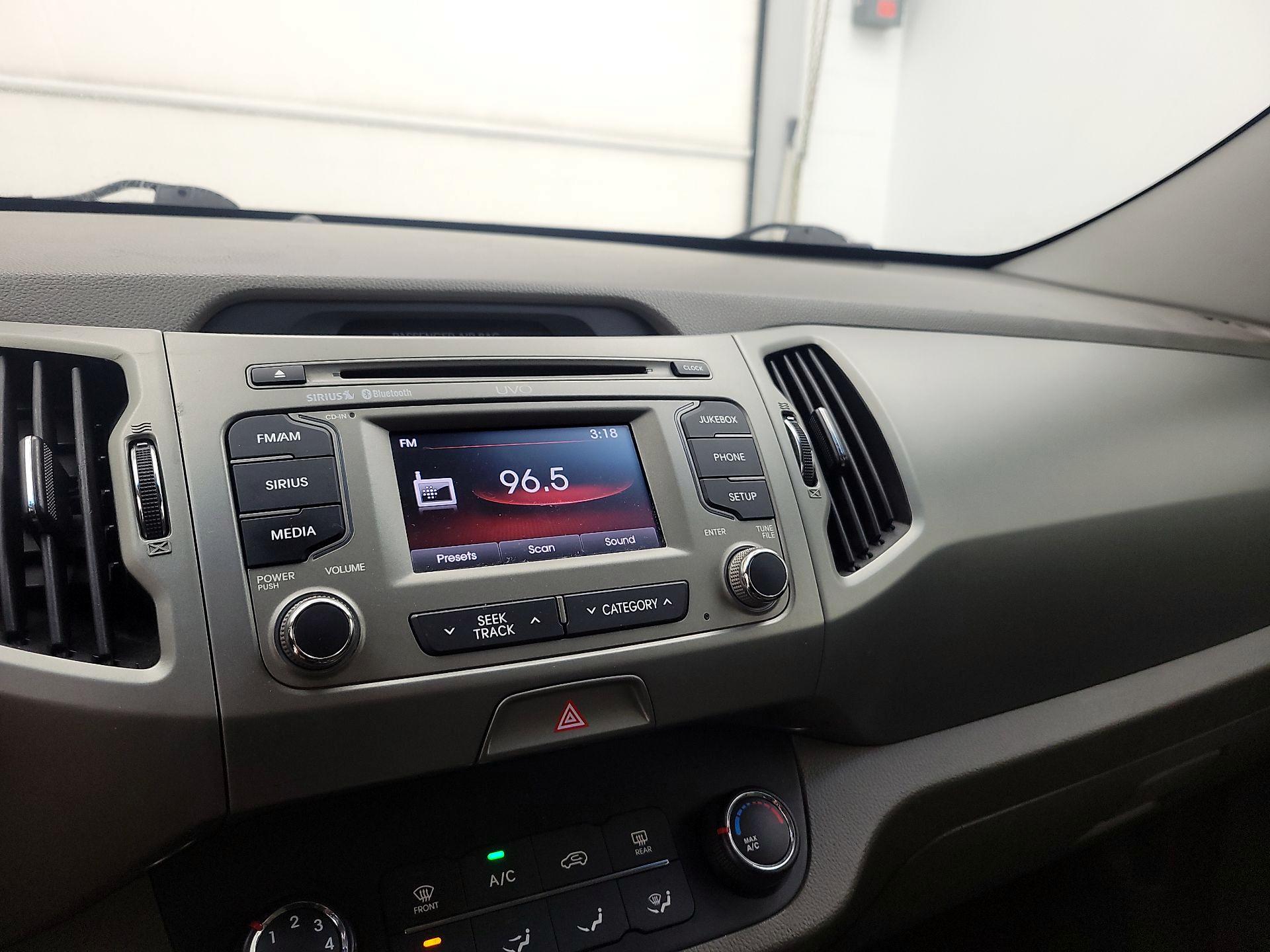 Thumbnail: 2013 Kia Sportage - 14