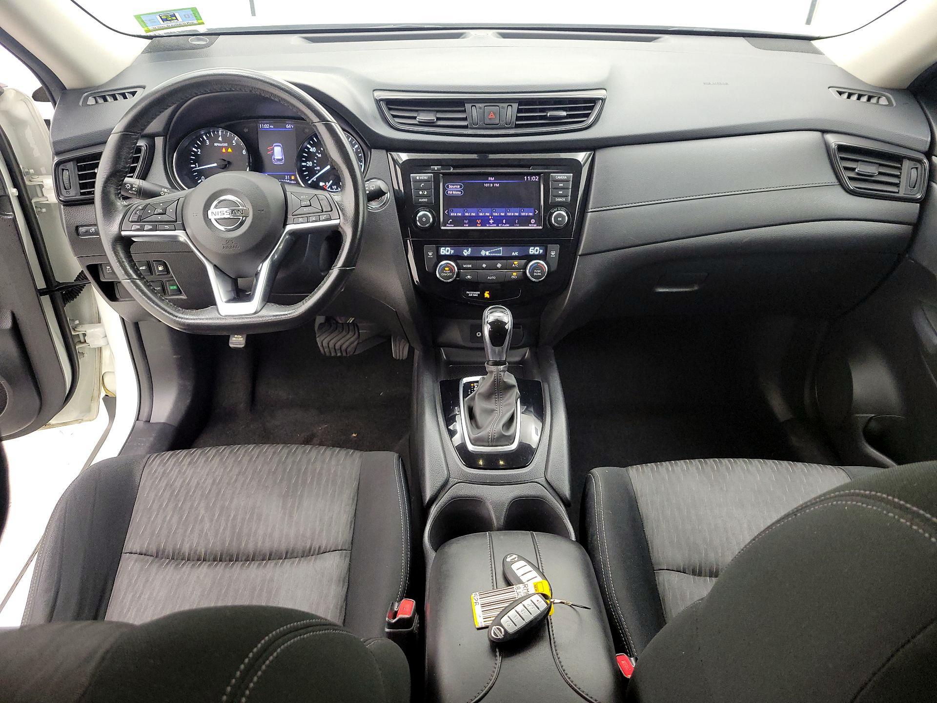 Thumbnail: 2018 Nissan Rogue - 9