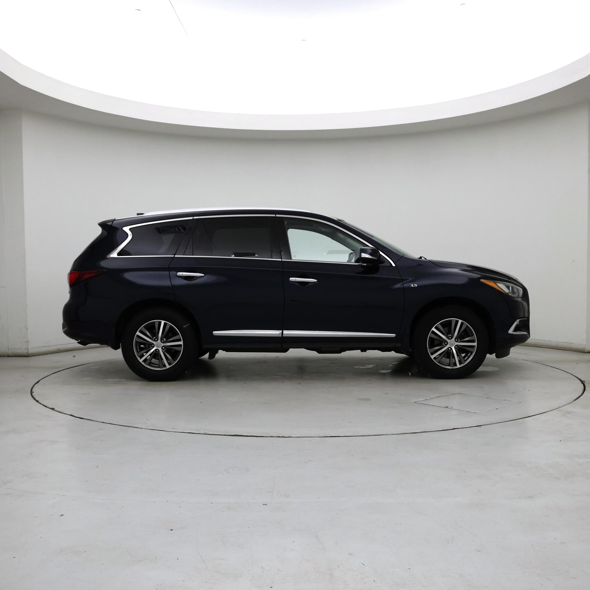 Thumbnail: 2019 INFINITI QX60 - 7